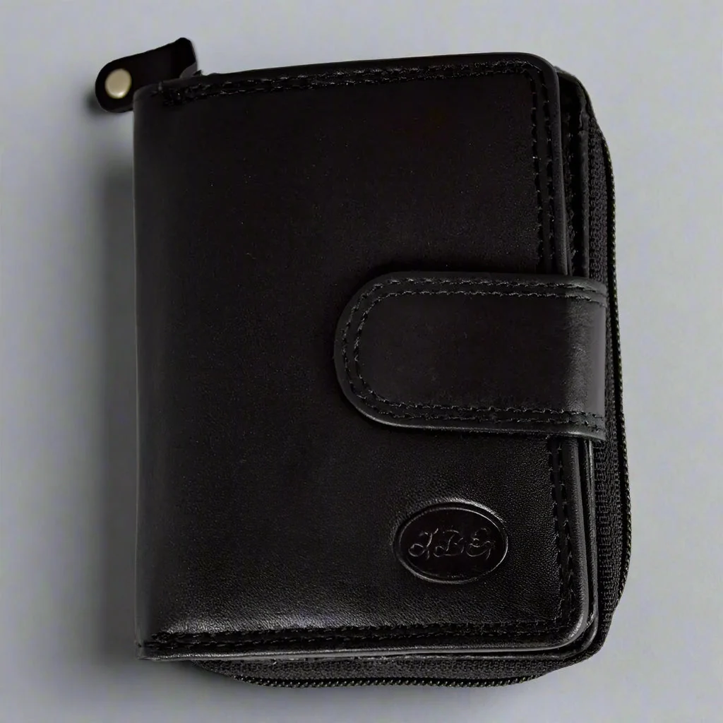 JBG International Women's Small RFID Leather Wallet - Image 3