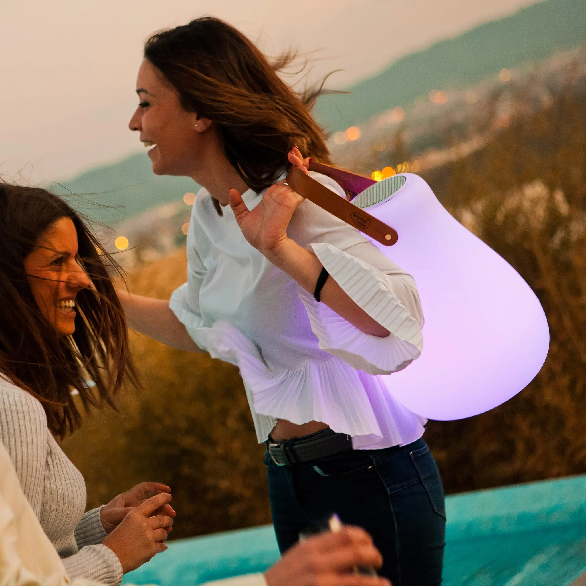 Kurby Play<br> Bluetooth Transmitter - Image 9