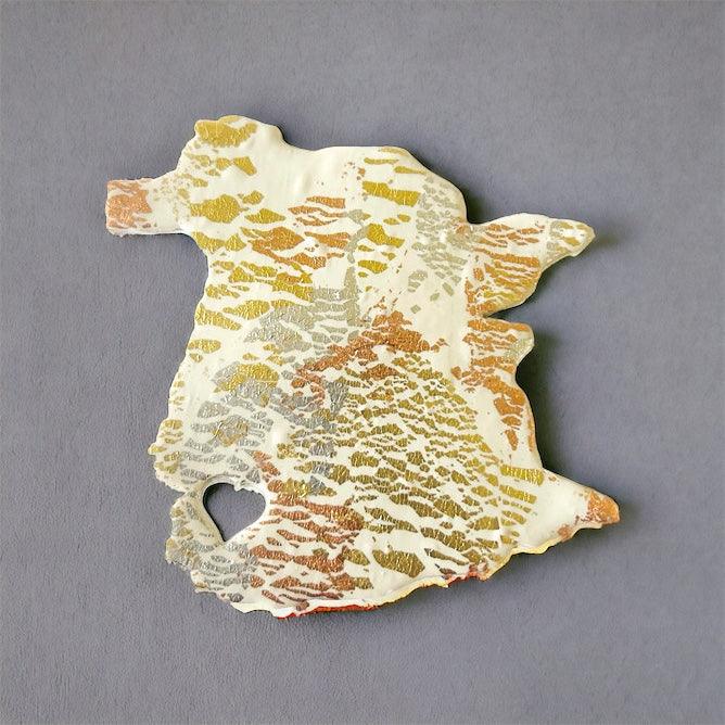 Labrador Fridge Magnet Handmade from Clay & Mixed Foil Flakes - Image 13