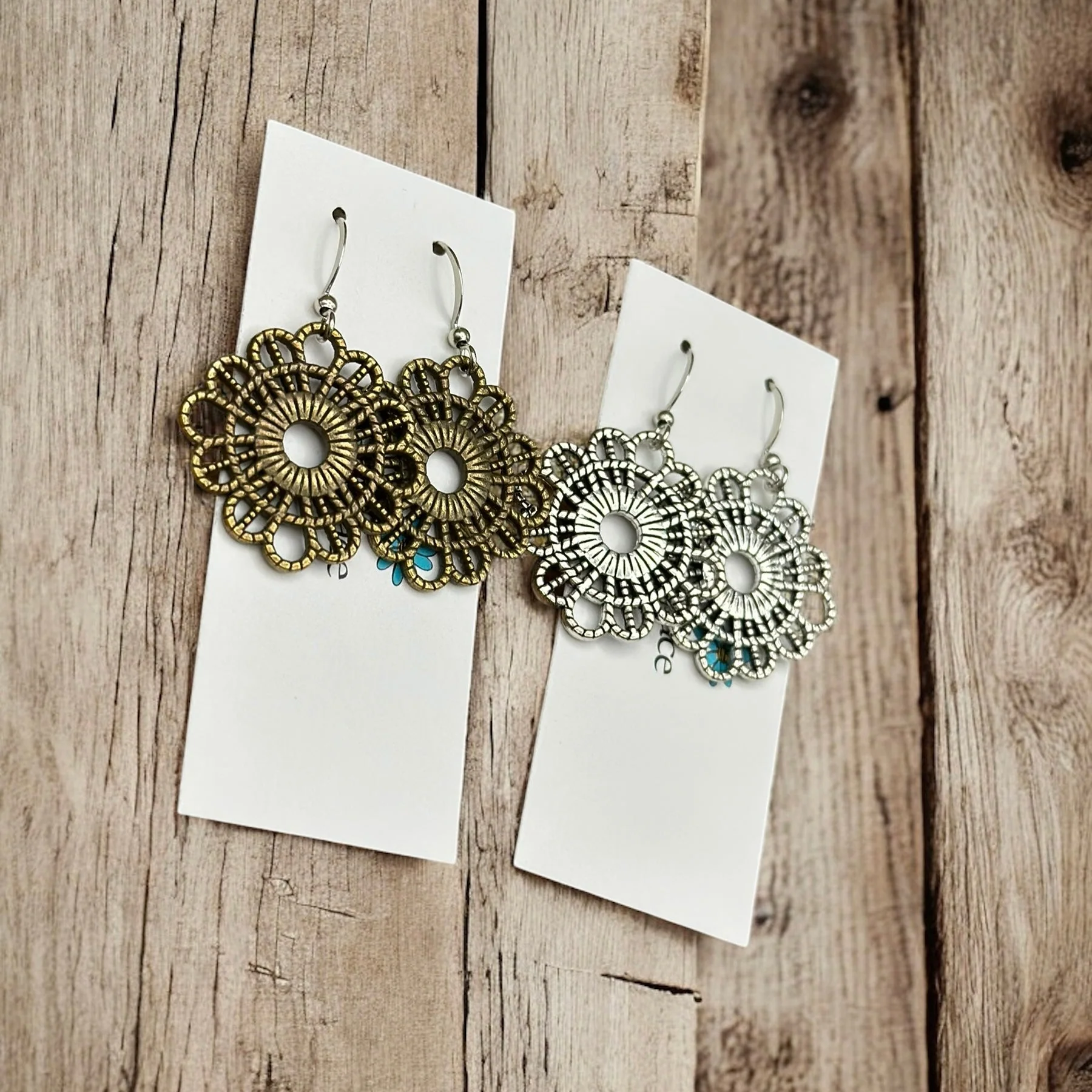 Lace Textured Earrings - Image 10