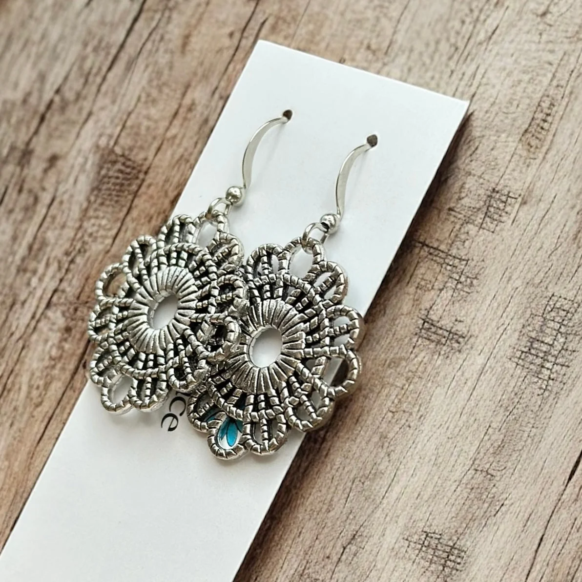 Lace Textured Earrings - Image 4