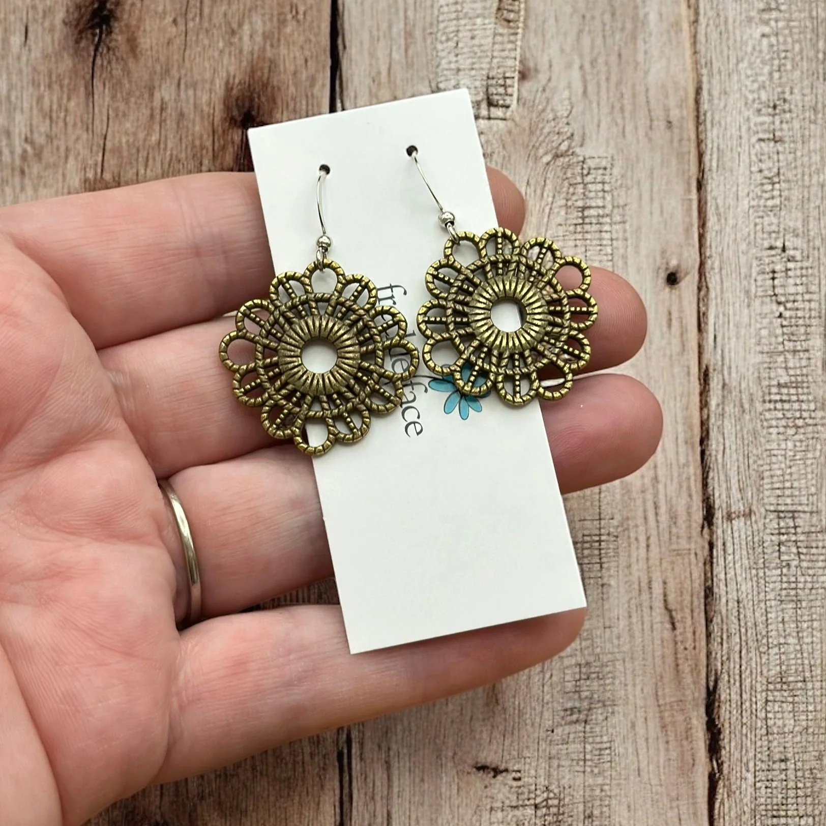 Lace Textured Earrings - Image 9