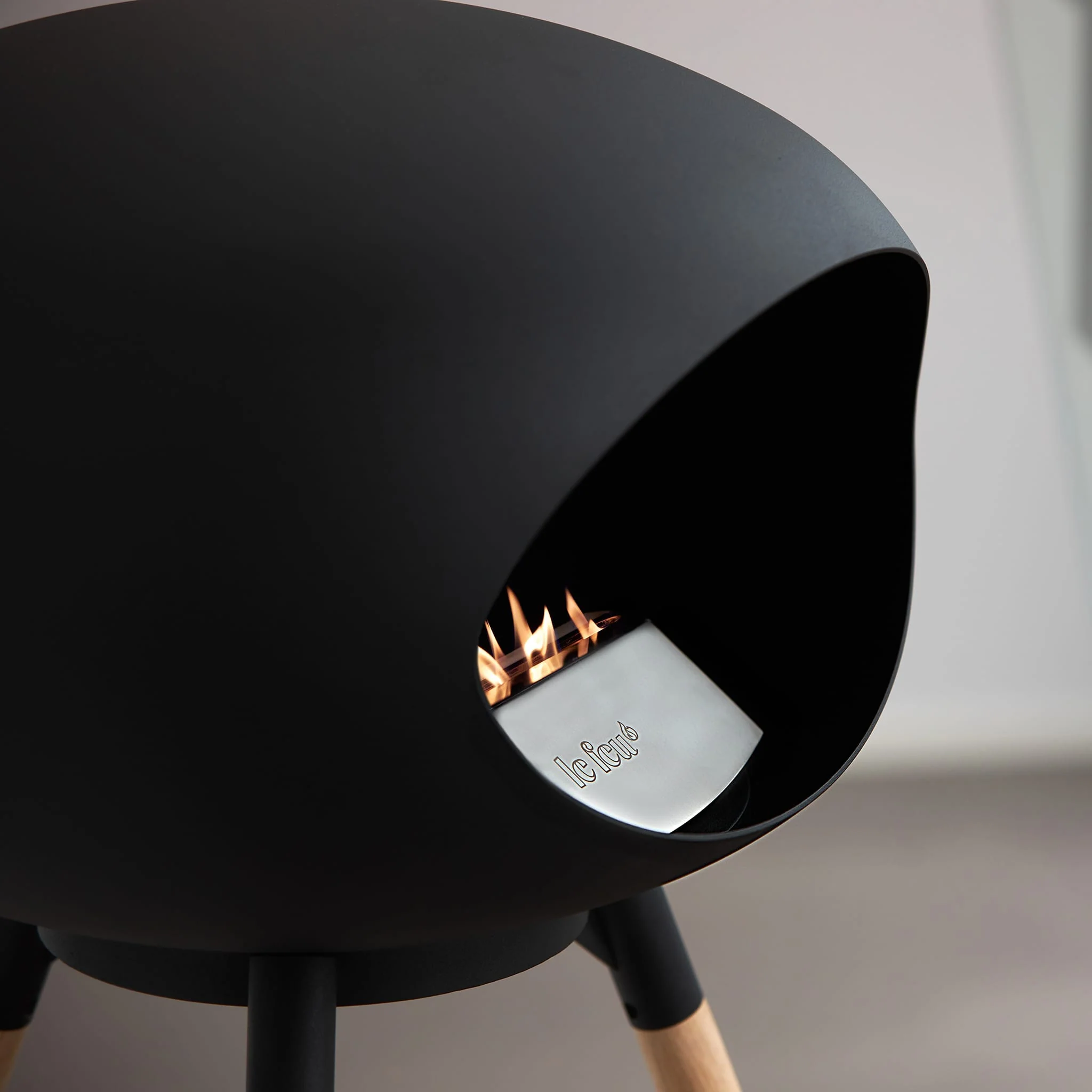 Le Feu Ground Low Dome <br>Black - Image 9
