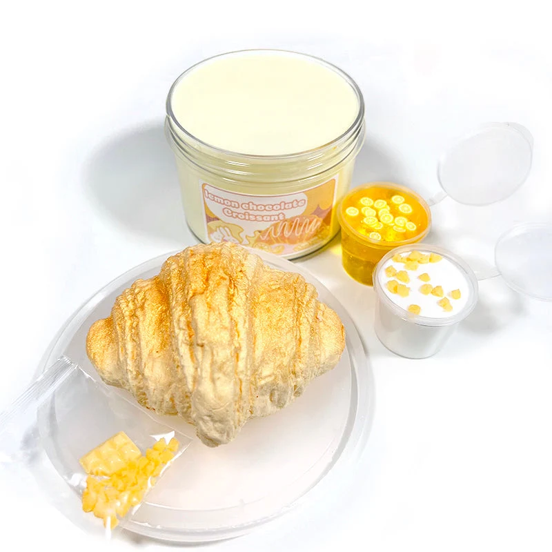 Lemon chocolate croissant - Image 2