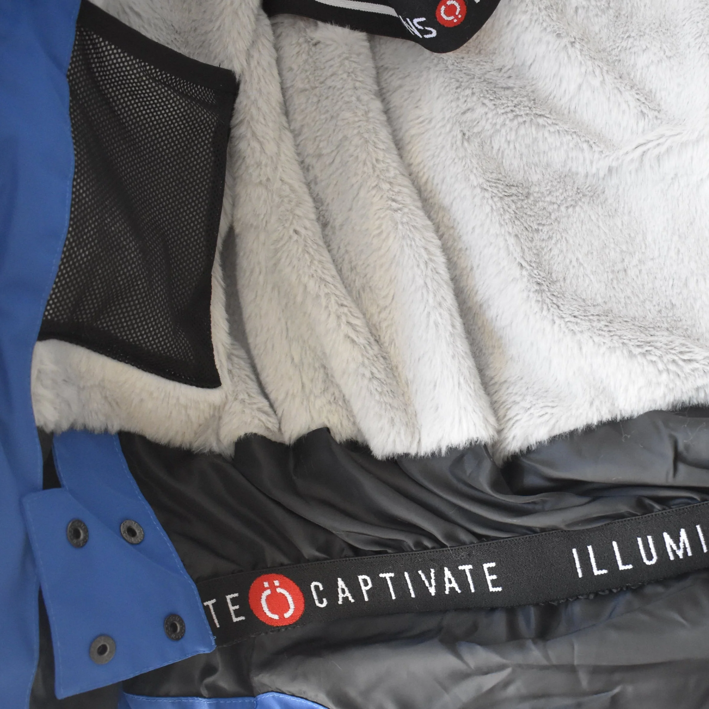 Liam's Luxury Snowsuit - Jacket & Snowpants - Image 23
