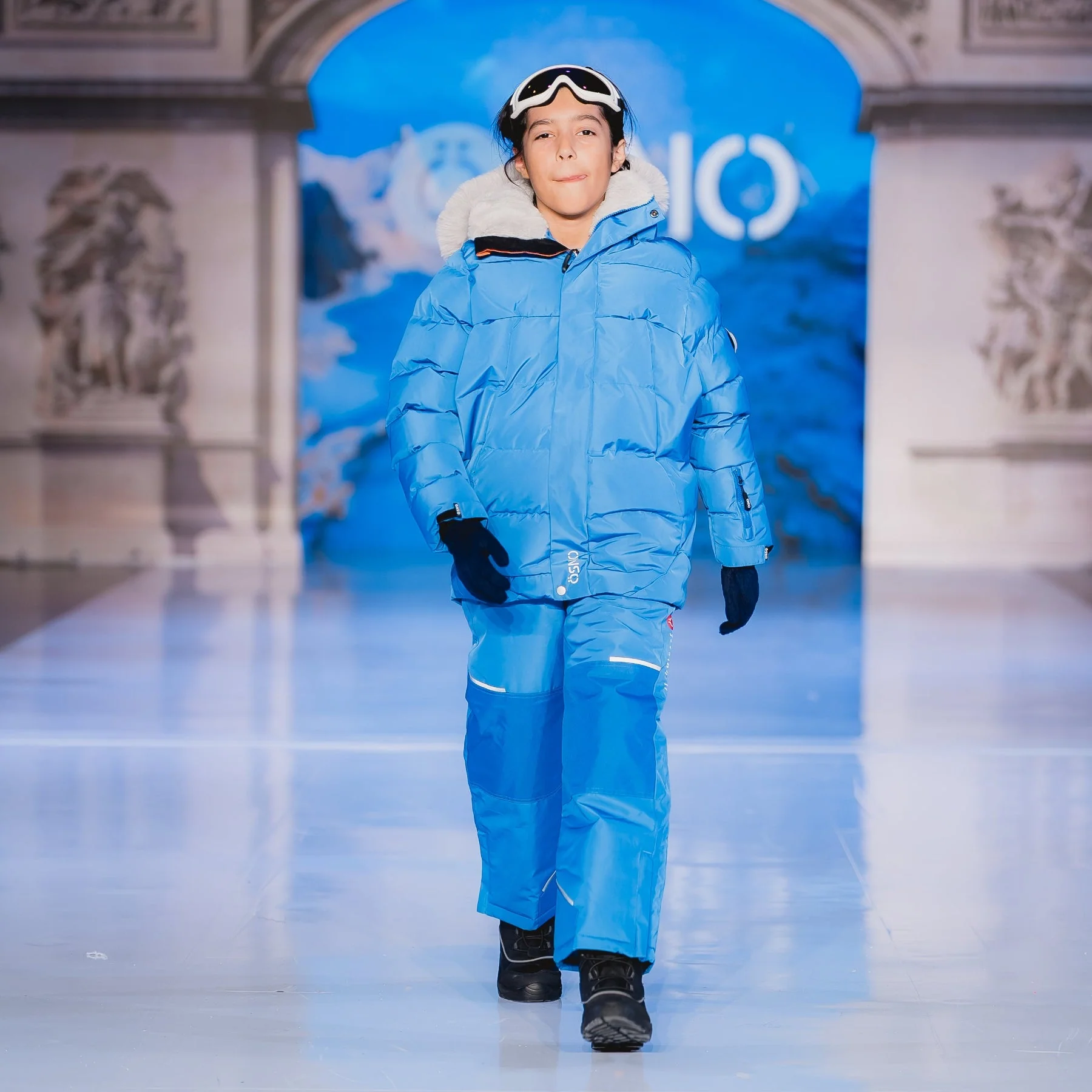 Liam's Luxury Snowsuit - Jacket & Snowpants - Image 34