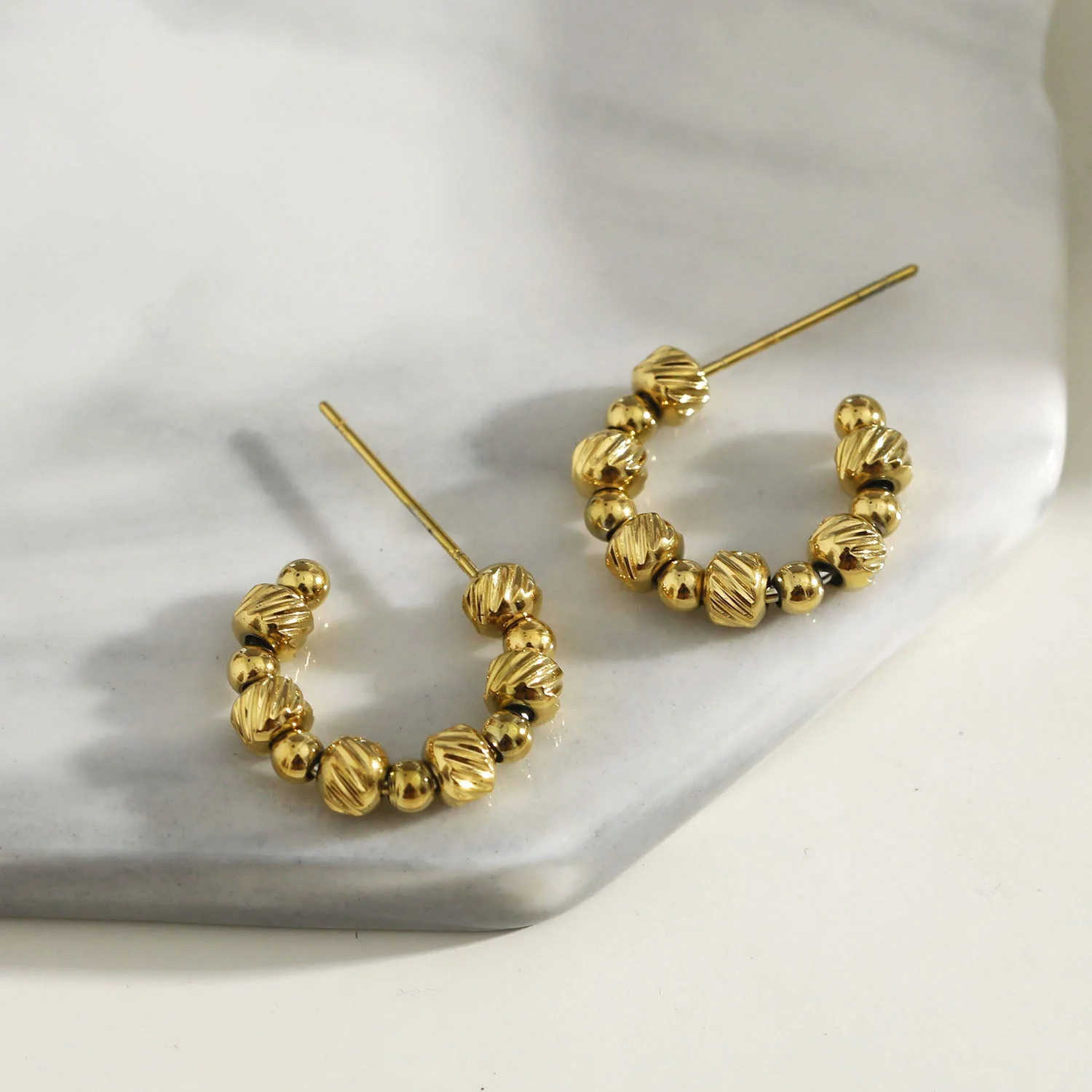 LUANDA Contrasting Gold Beaded Hoop Earrings - Image 6