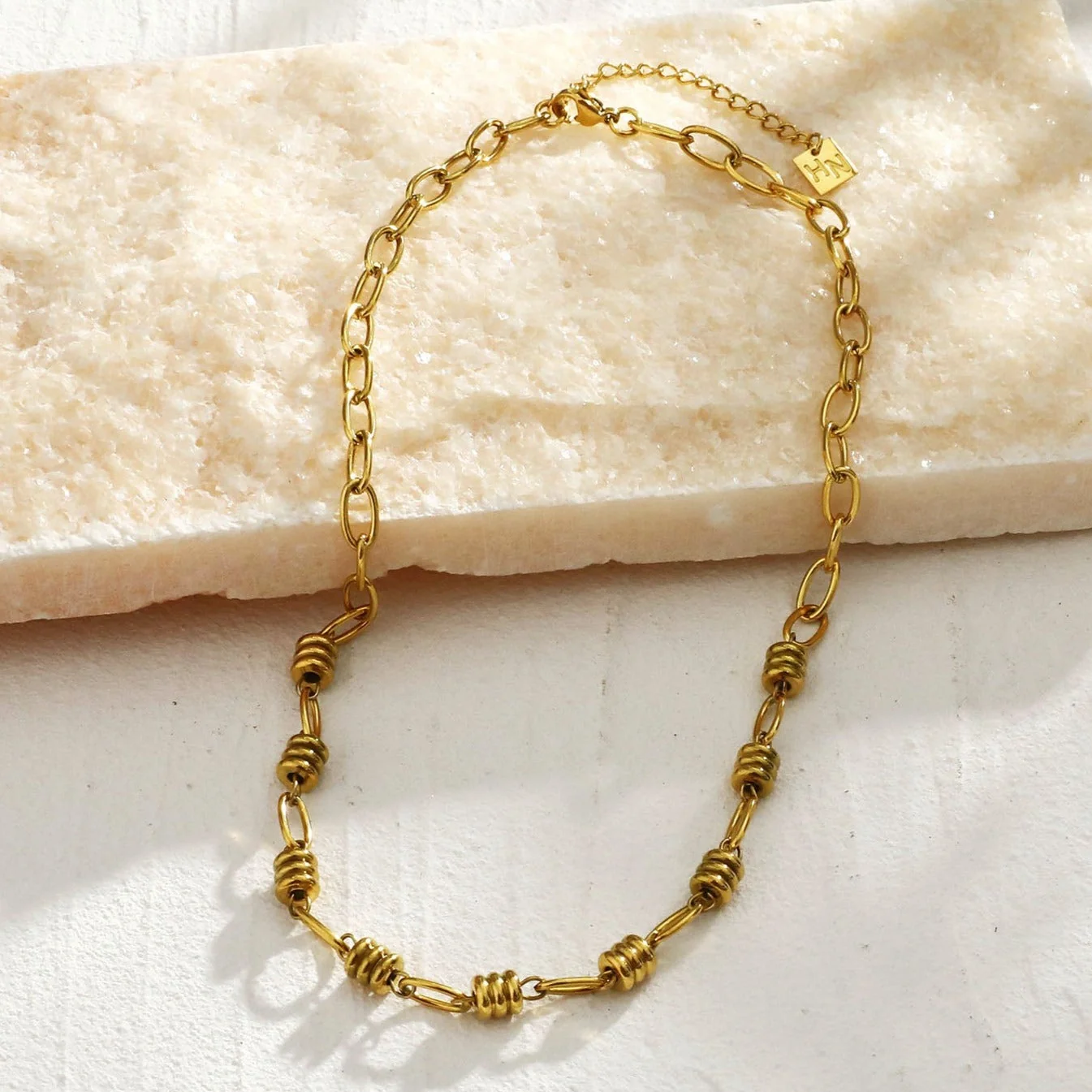 MAGENA Oval-Links & Adjoined Beads Statement Necklace