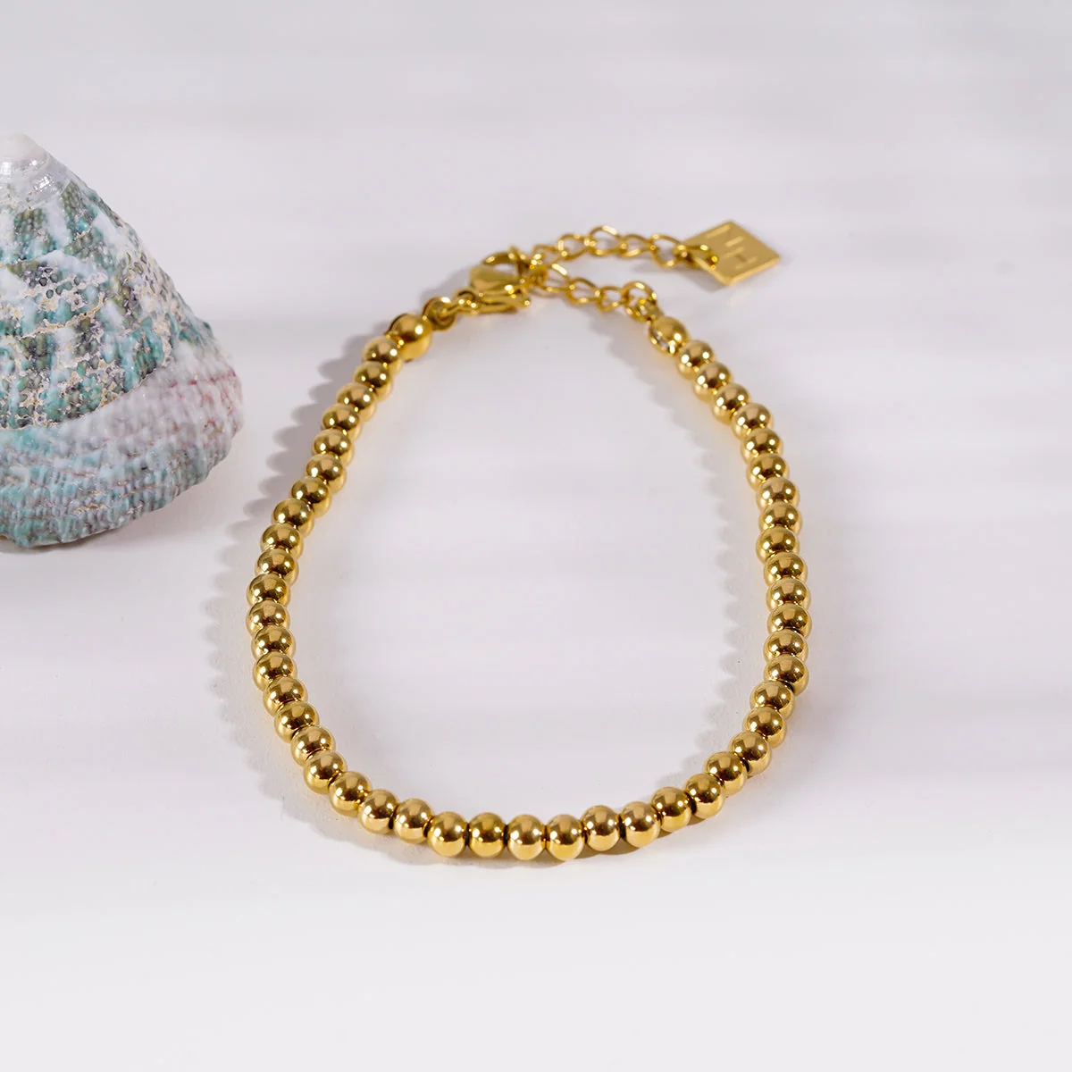 MANAMI Gold: Ball-Beads Contemporary Chain Bracelet - Image 5