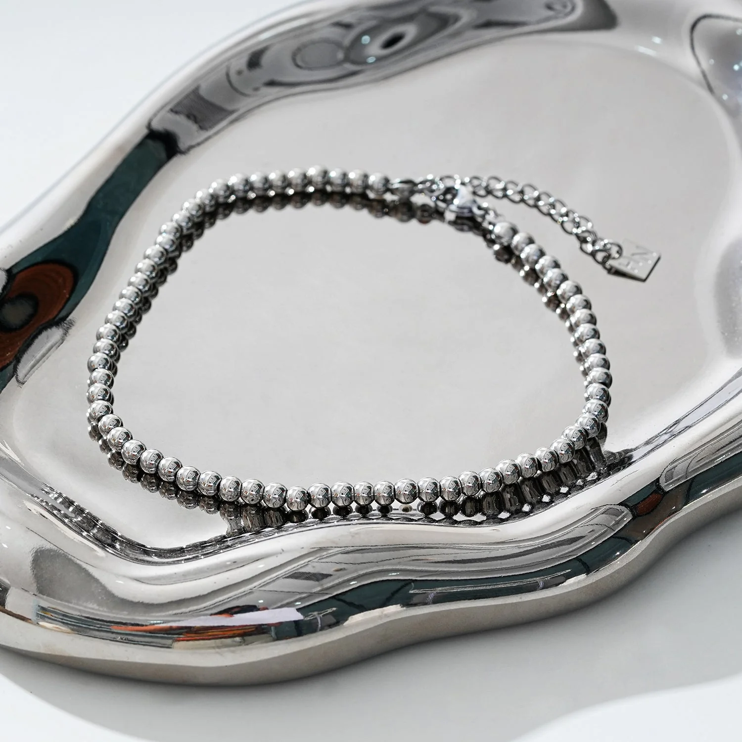 MANAMI LG: Ball-Beads Contemporary Chain Silver Anklet - Image 2