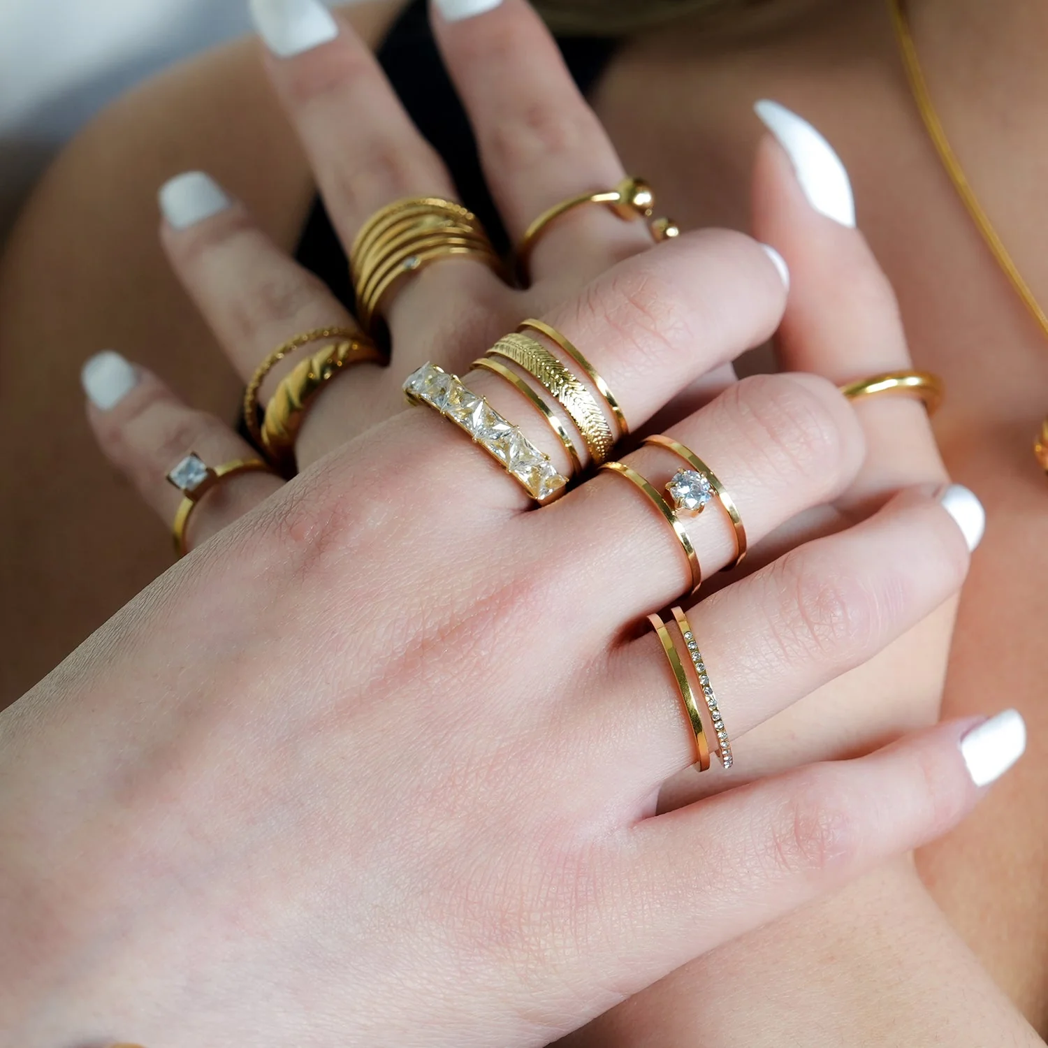 MATHEO: Triple Stacked Textured Gold Ring - Image 7