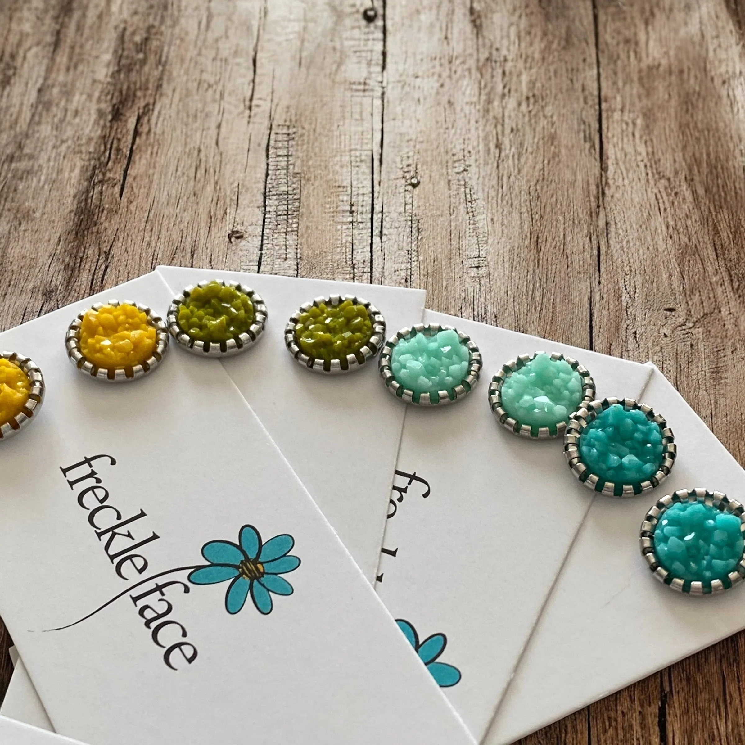 Matte Spring Color Studs 10mm - Image 4