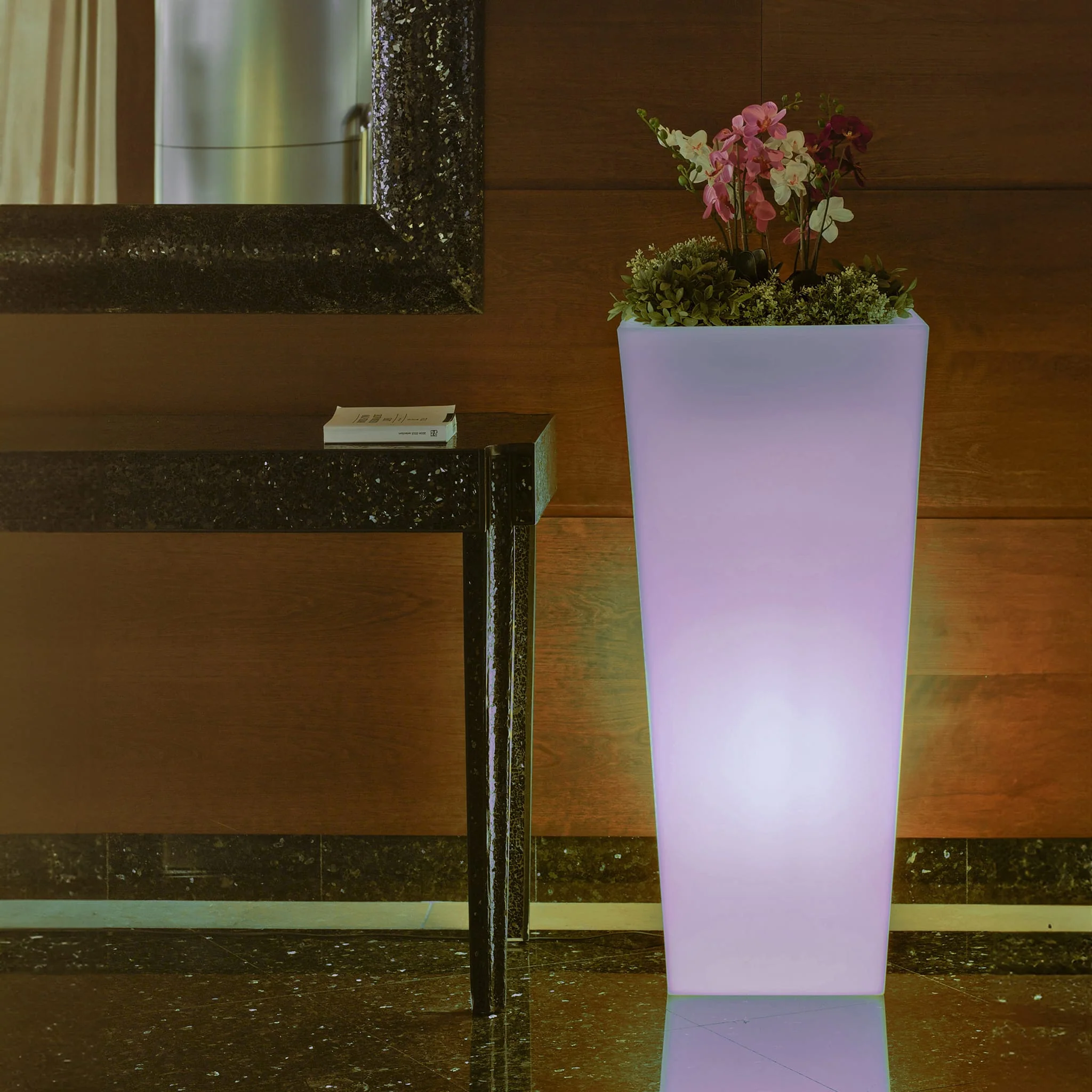 Melisa<br> Solar & Rechargeable - Image 3