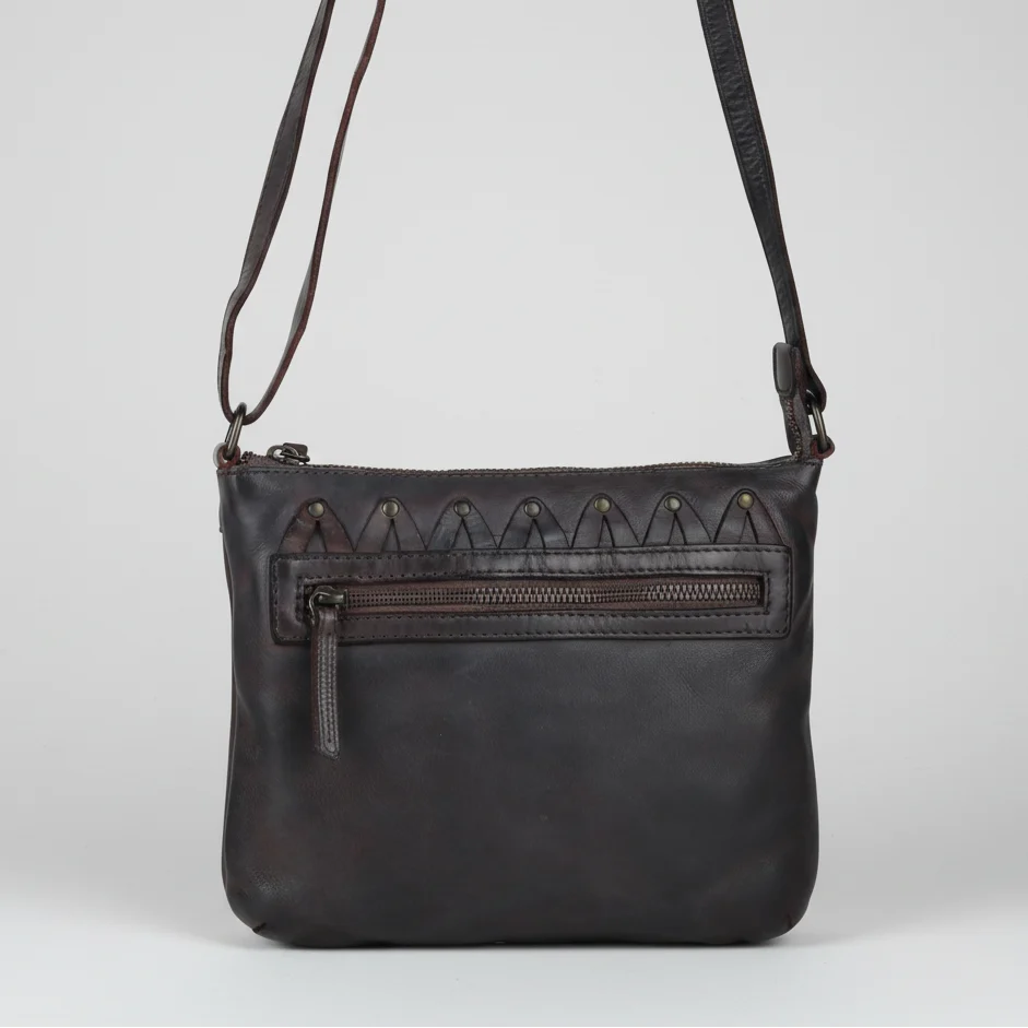 MET V Stitch Crossbody Leather Bag - Image 15