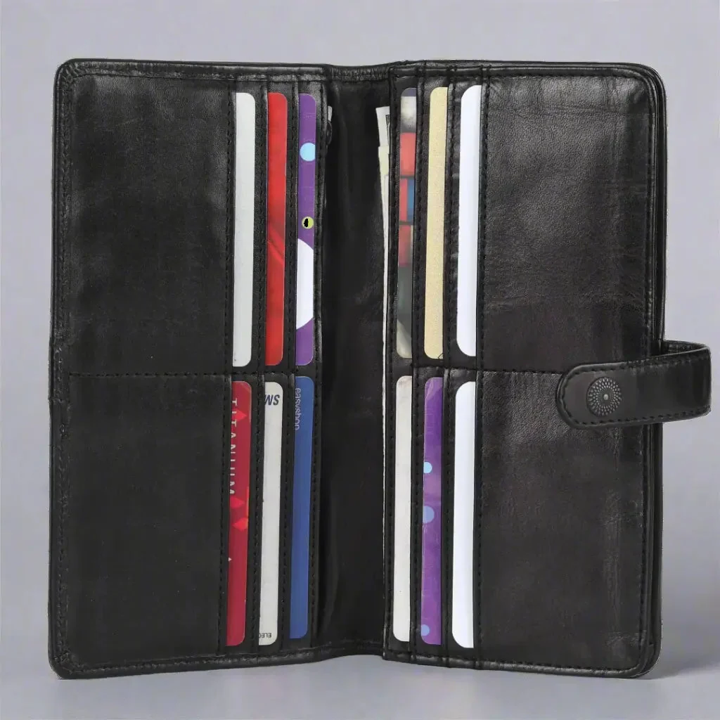 MET Women's Snap Tab Leather Wallet - Image 11