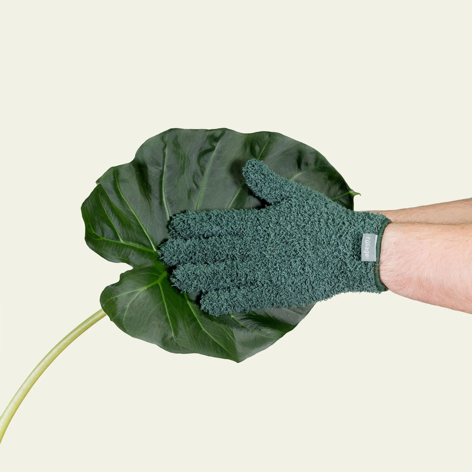 Microfiber Plant Dusting Gloves - Image 3