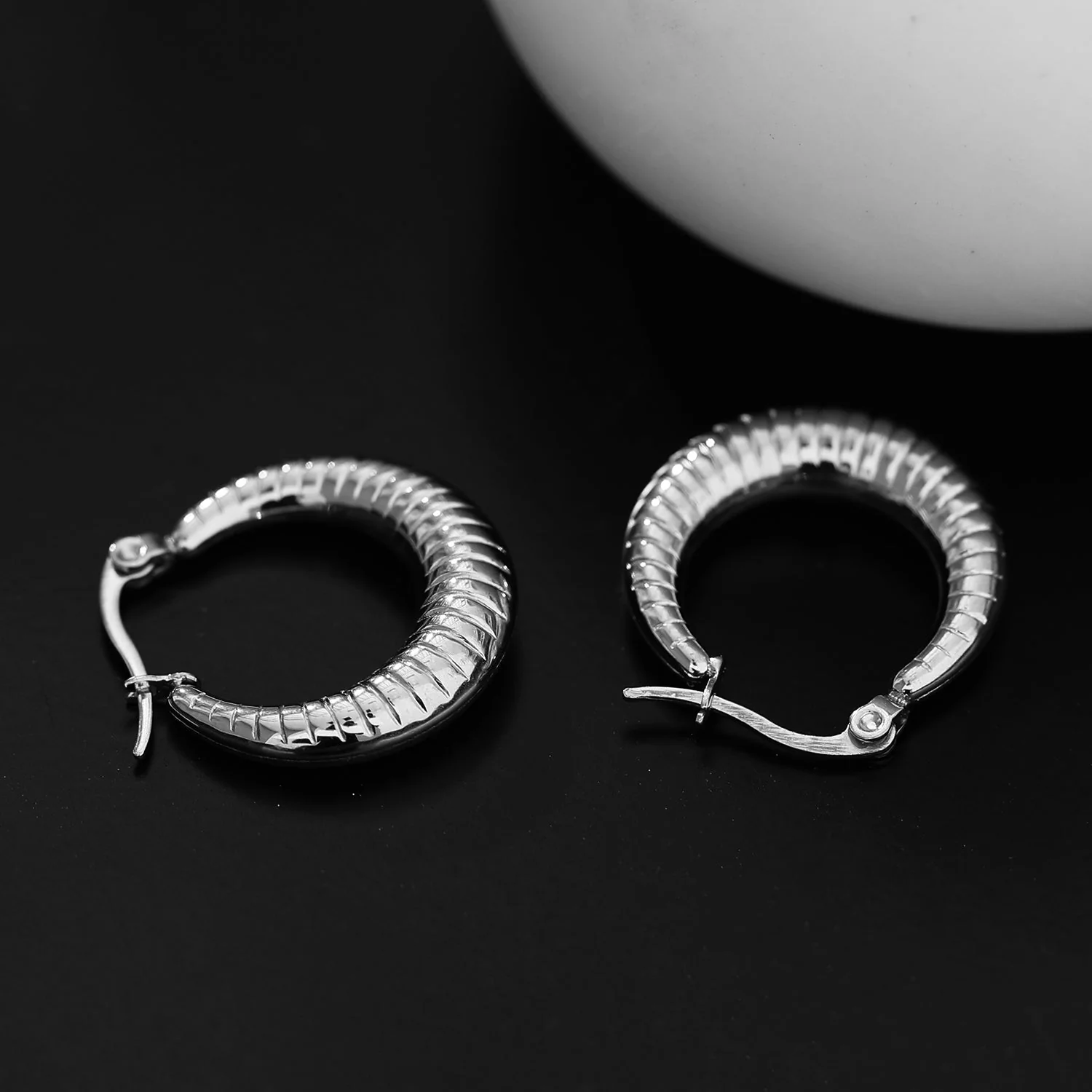 MISCHA Textured Chunky Hoops Silver - Image 5
