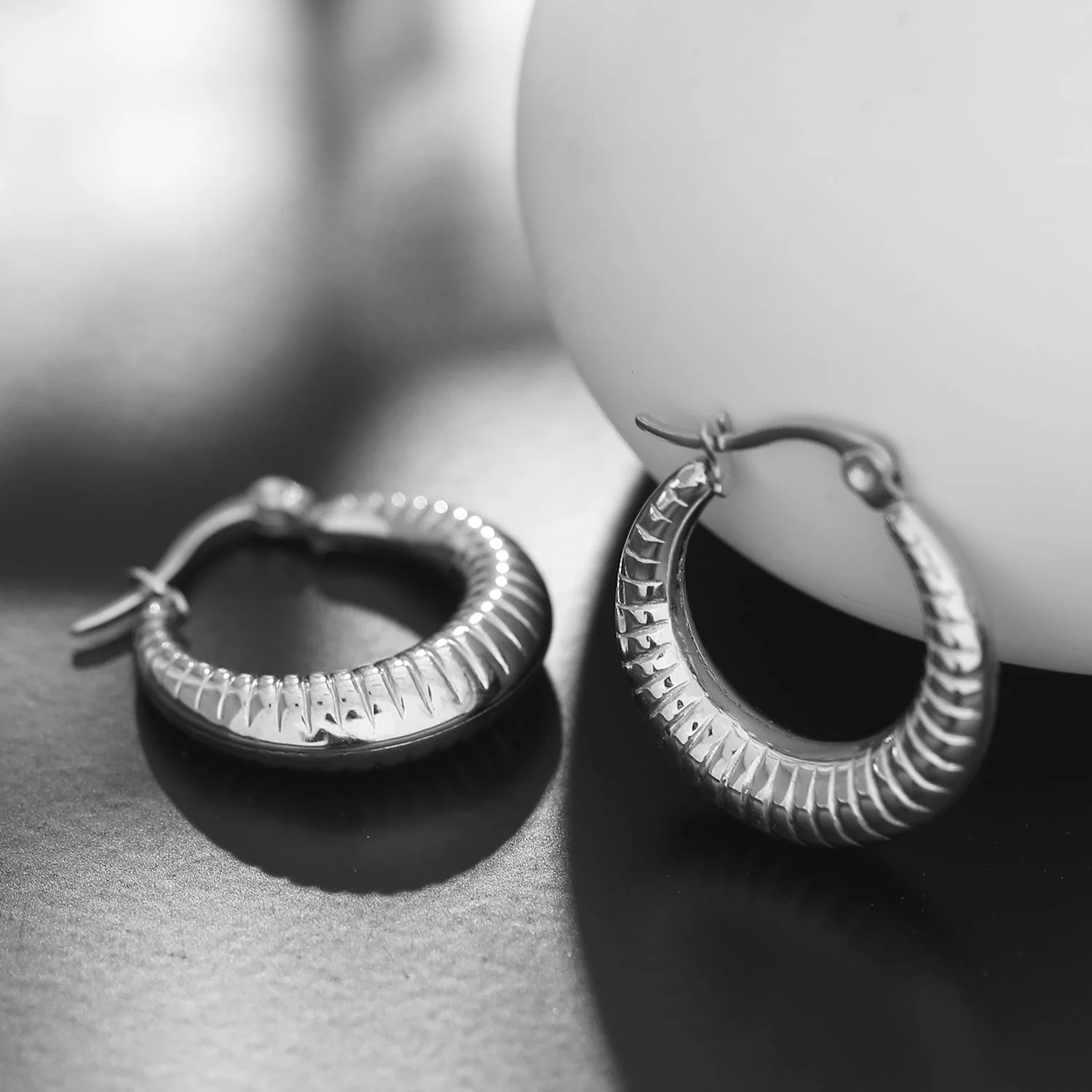 MISCHA Textured Chunky Hoops Silver - Image 6