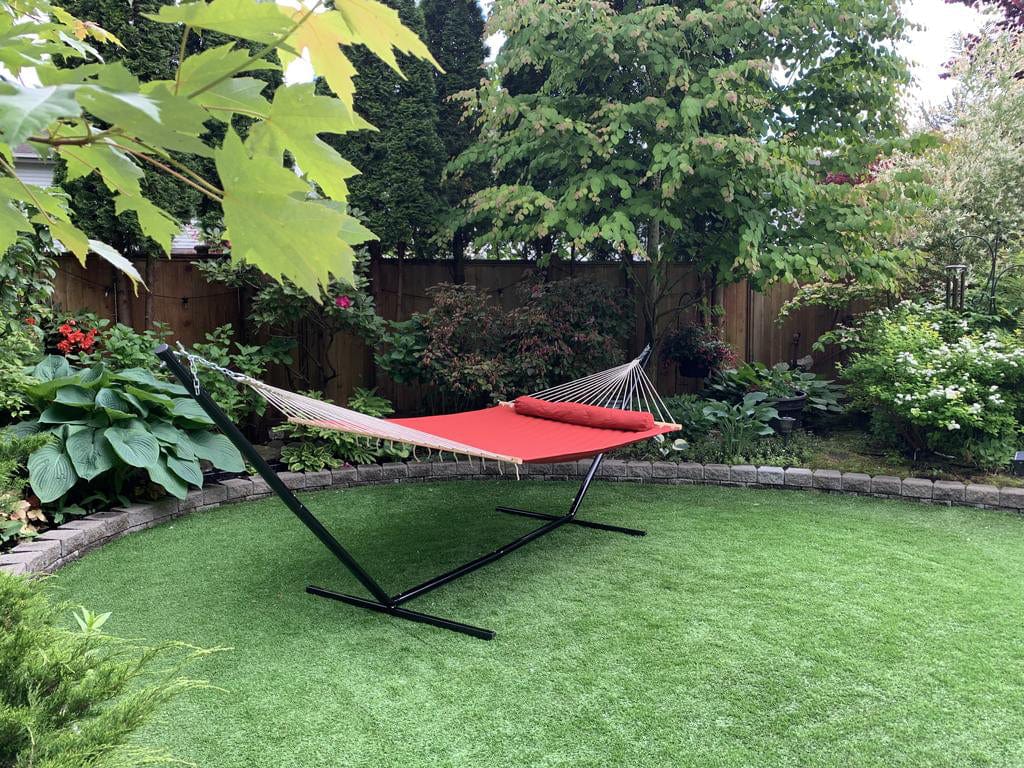 Olefin Double Quilted Hammock with Matching Pillow with 3-Beam Stand - Image 24