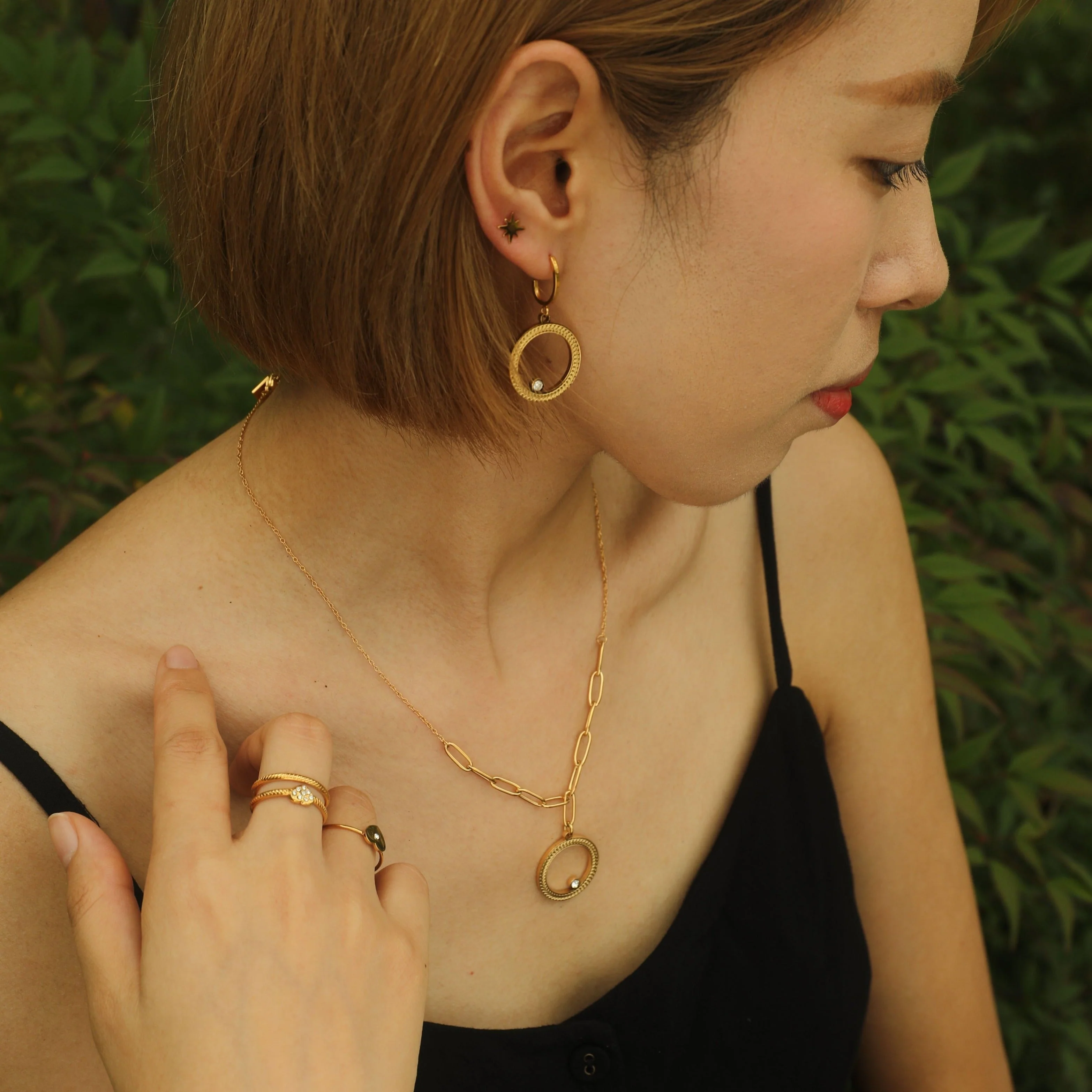 OLIVIA Gold Necklace - Image 2