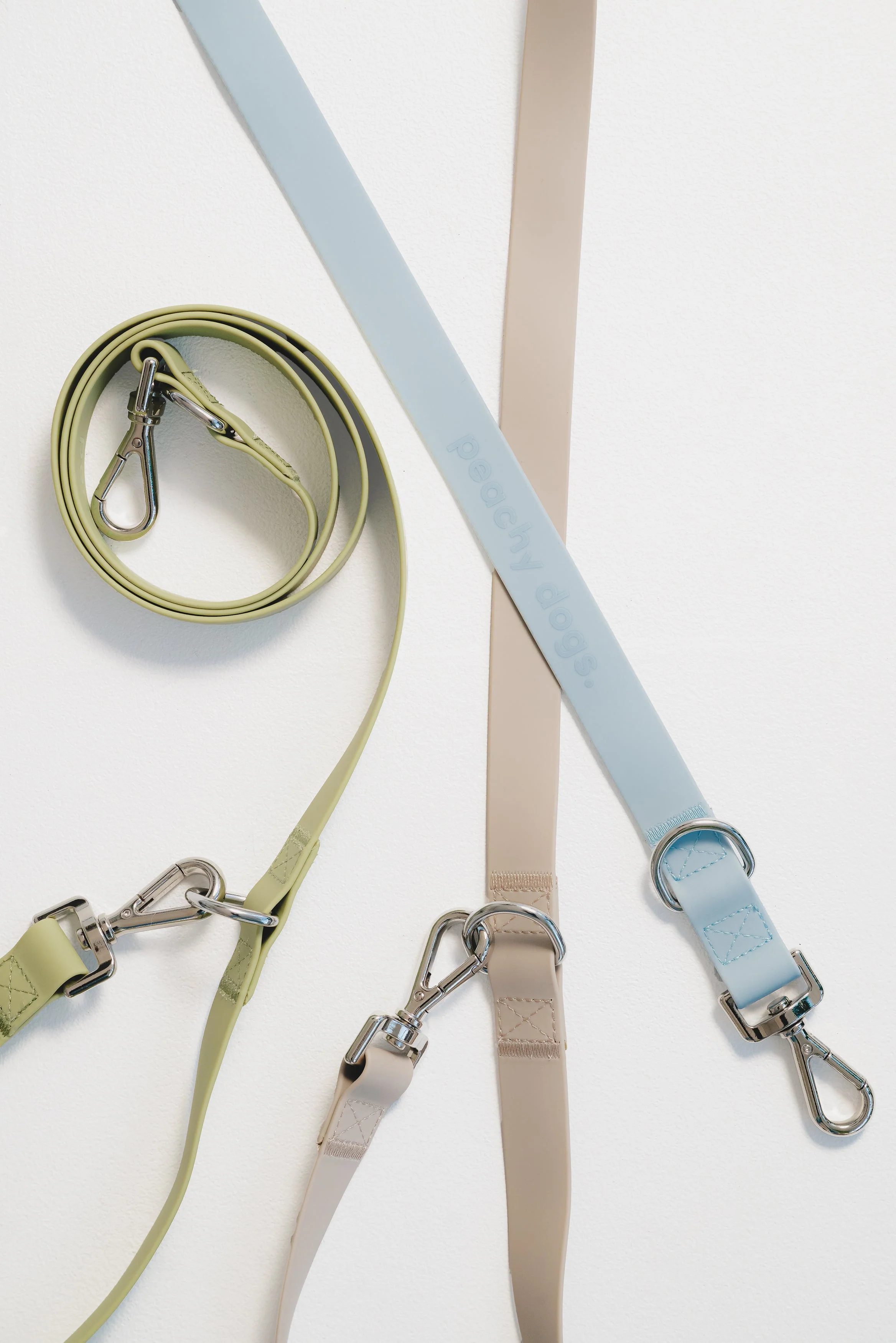 On-the-go Leash in Matcha - Image 2
