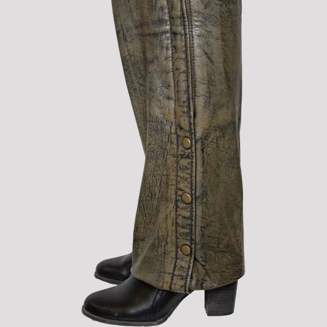 Open Road Women's Distressed Brown Leather Chaps - Image 5