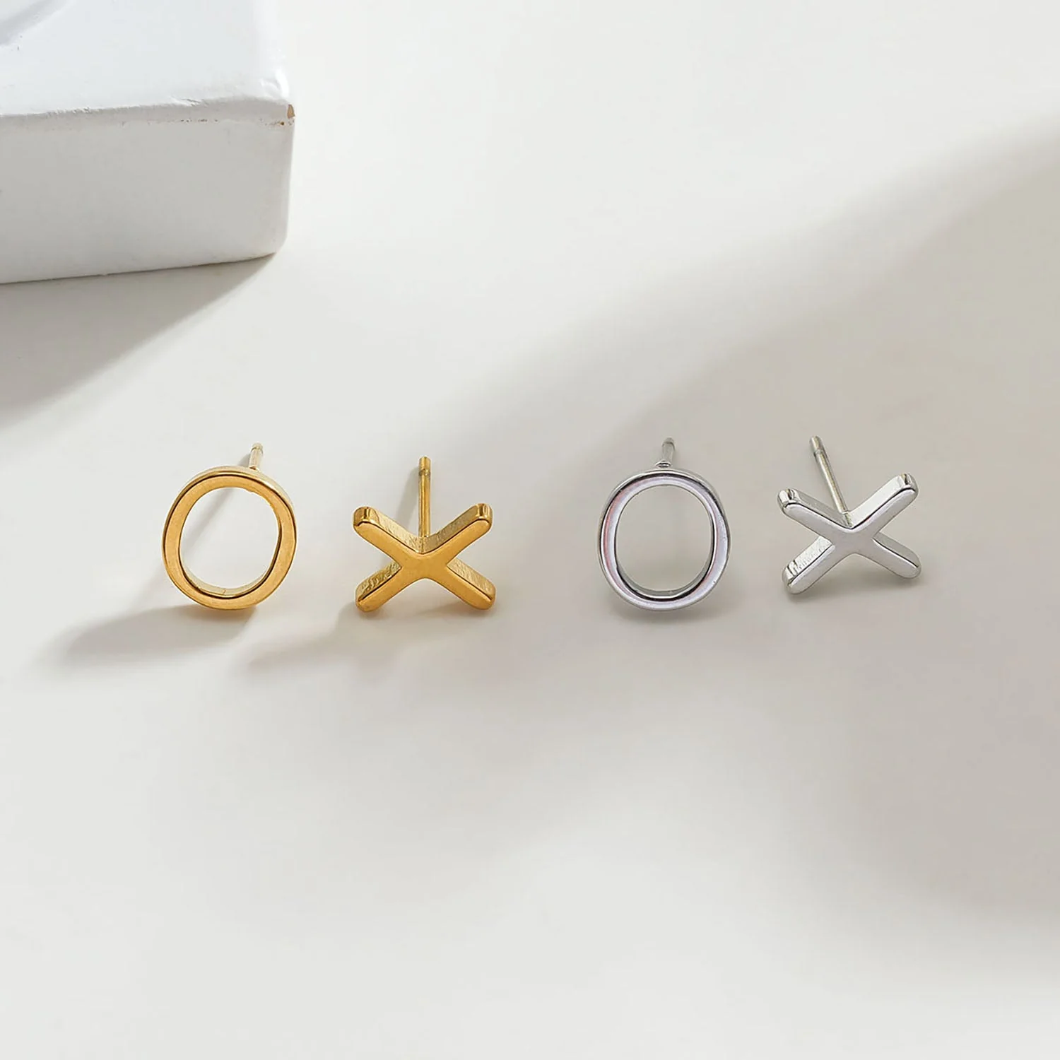 OX Gold: Hugs, Kisses & Sparkle Stud Earrings - Image 6