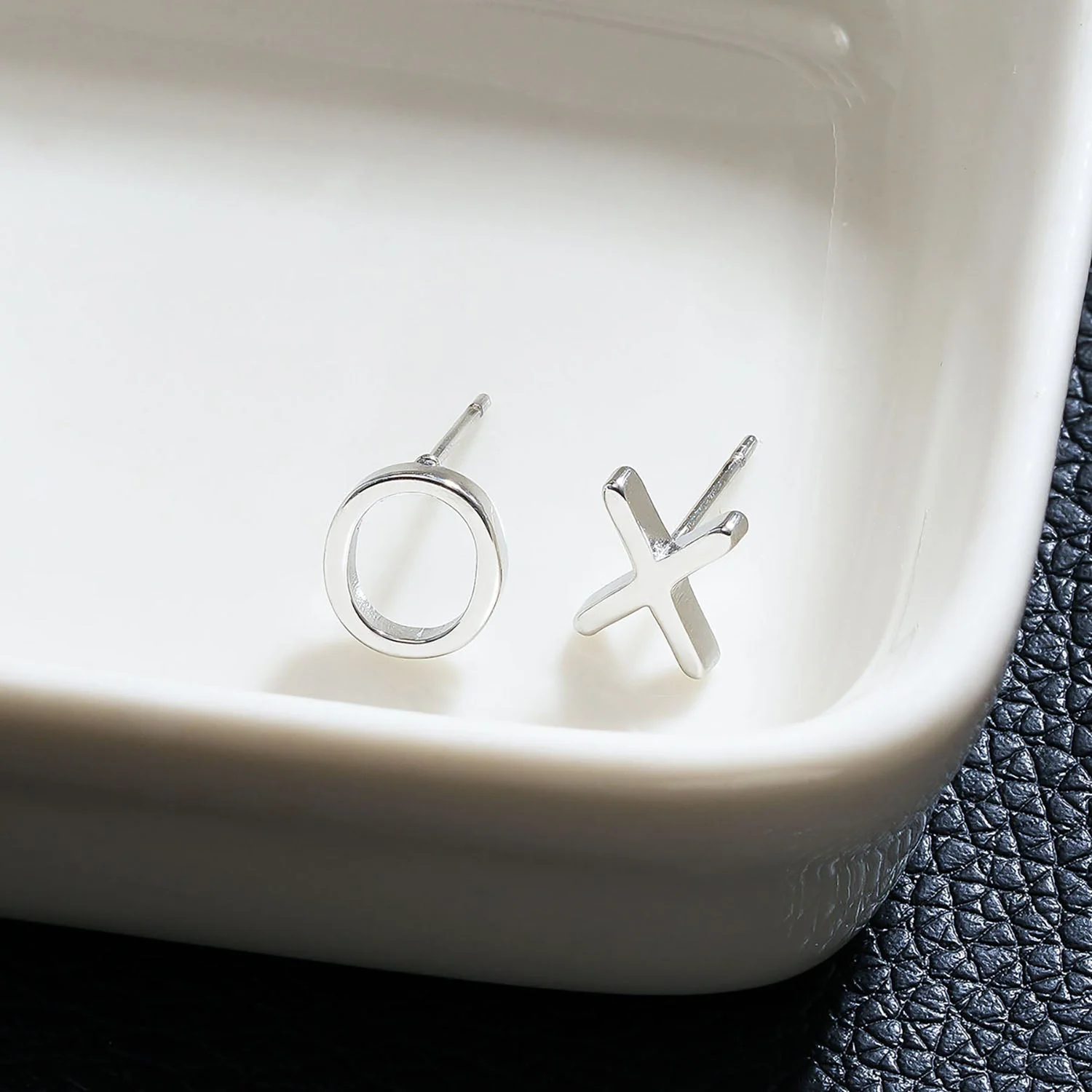 OX Silver (White Gold): Hugs, Kisses & Sparkle Stud Earrings - Image 5