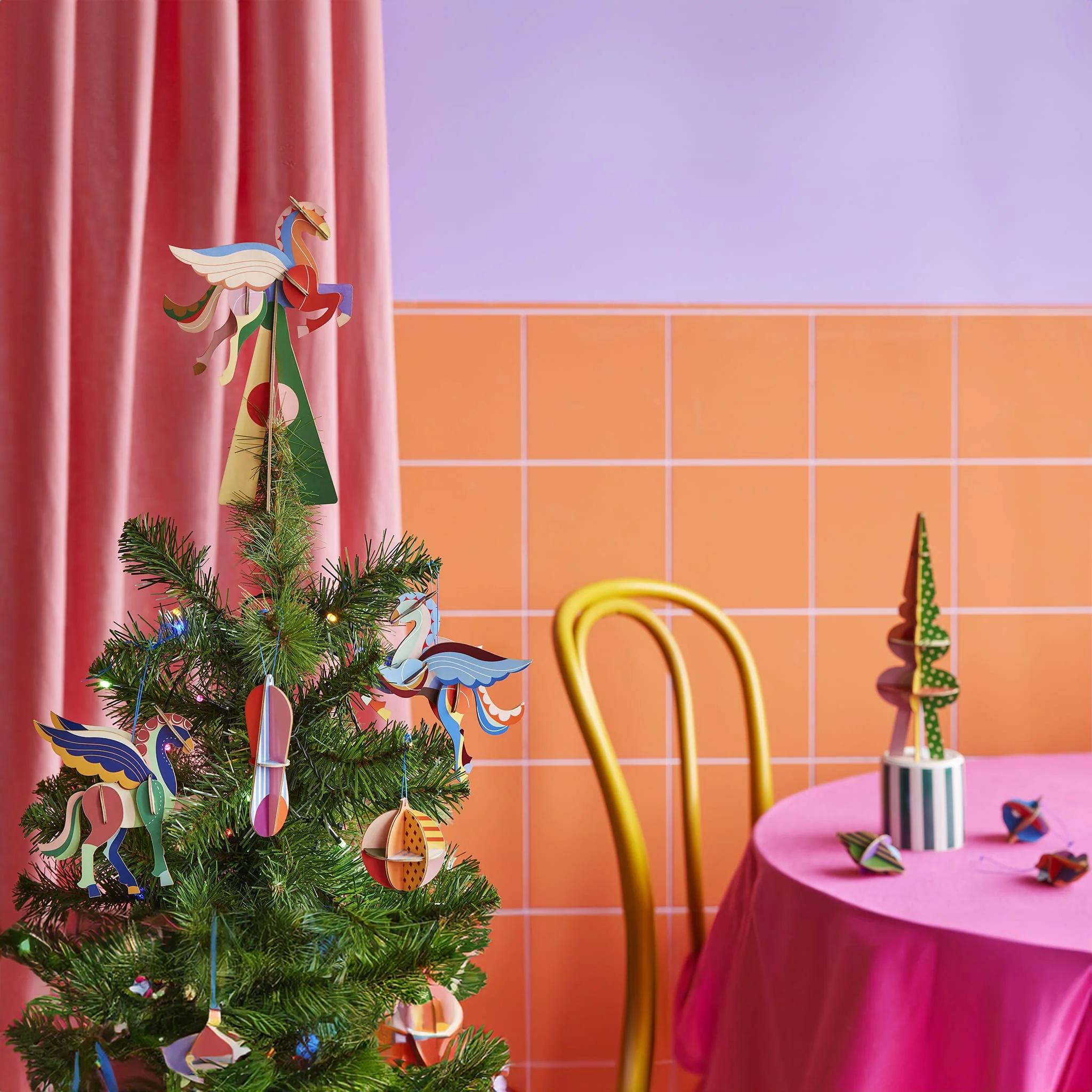 Pegasus Festive Set - Image 4