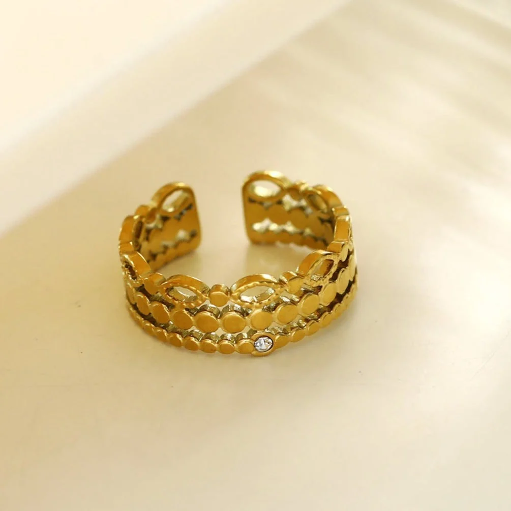PERLA: Vintage Inspired Multi Staked Ring with Solitaire Zirconia Gemstone - Image 7