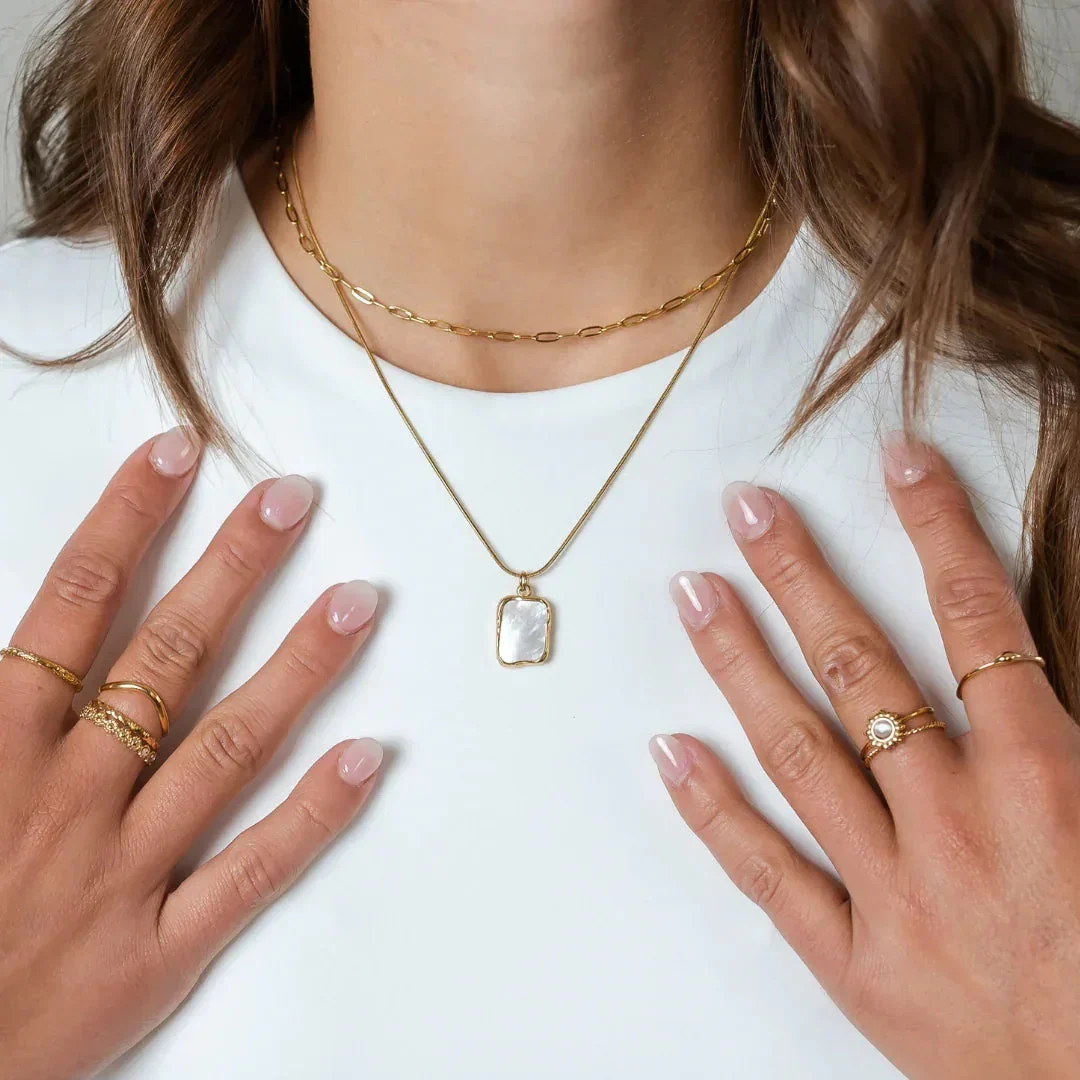 Picture Perfect Necklace - Image 3