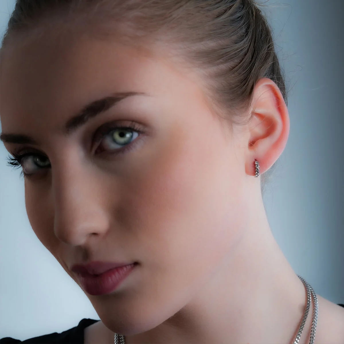 PORTREE: Zirconia Encased Classic Mini Hoop in Silver Toned White Gold - Image 2
