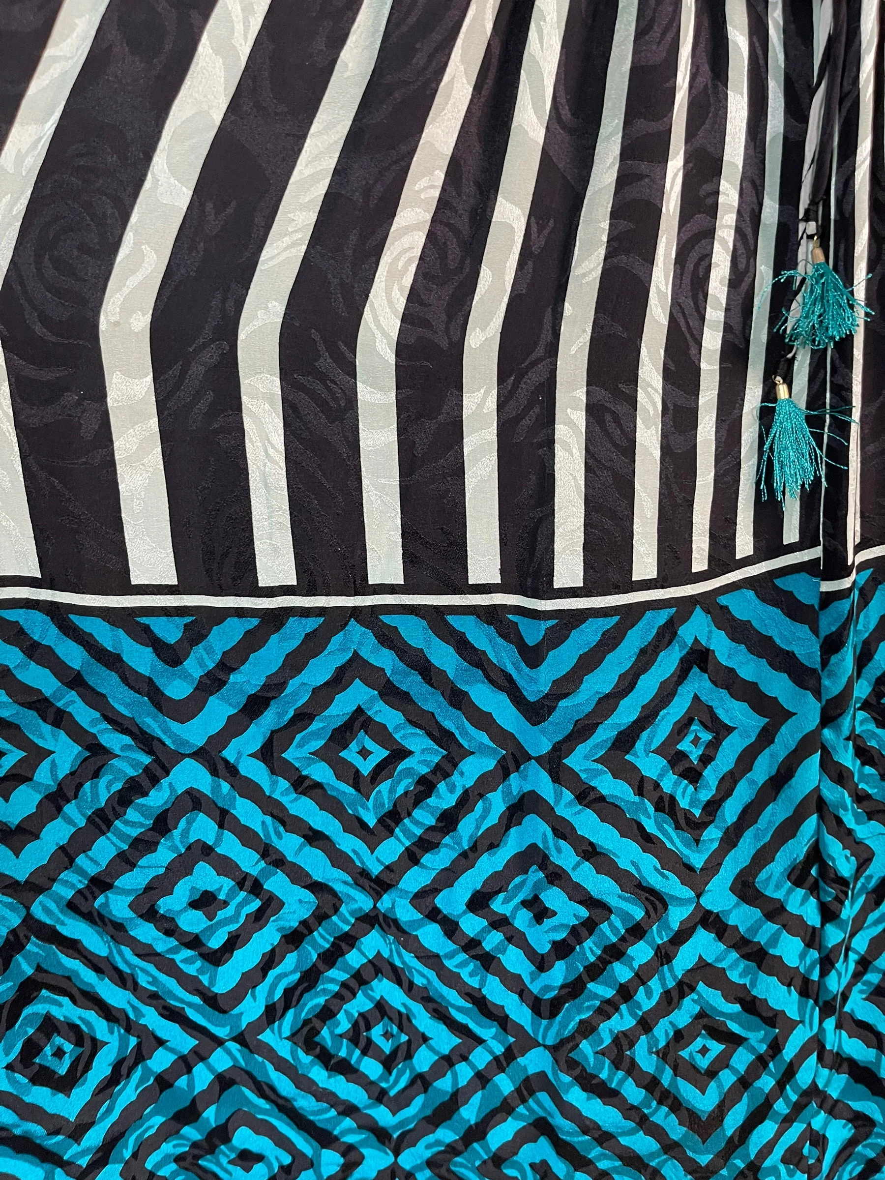 PRC6392 Avatar Pure Silk Maxi Kaftan - Image 6