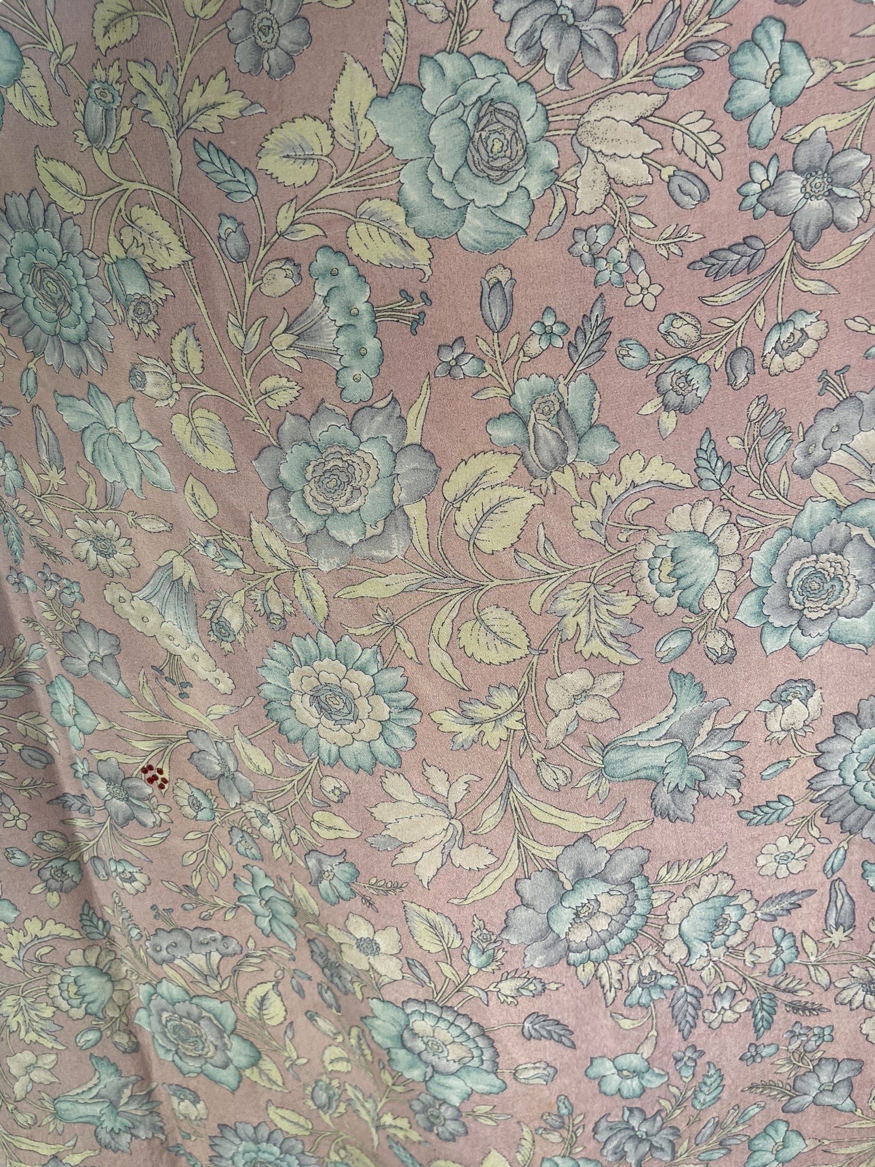 PRC6923 Avatar Pure Silk Hi Lo Top - Image 6