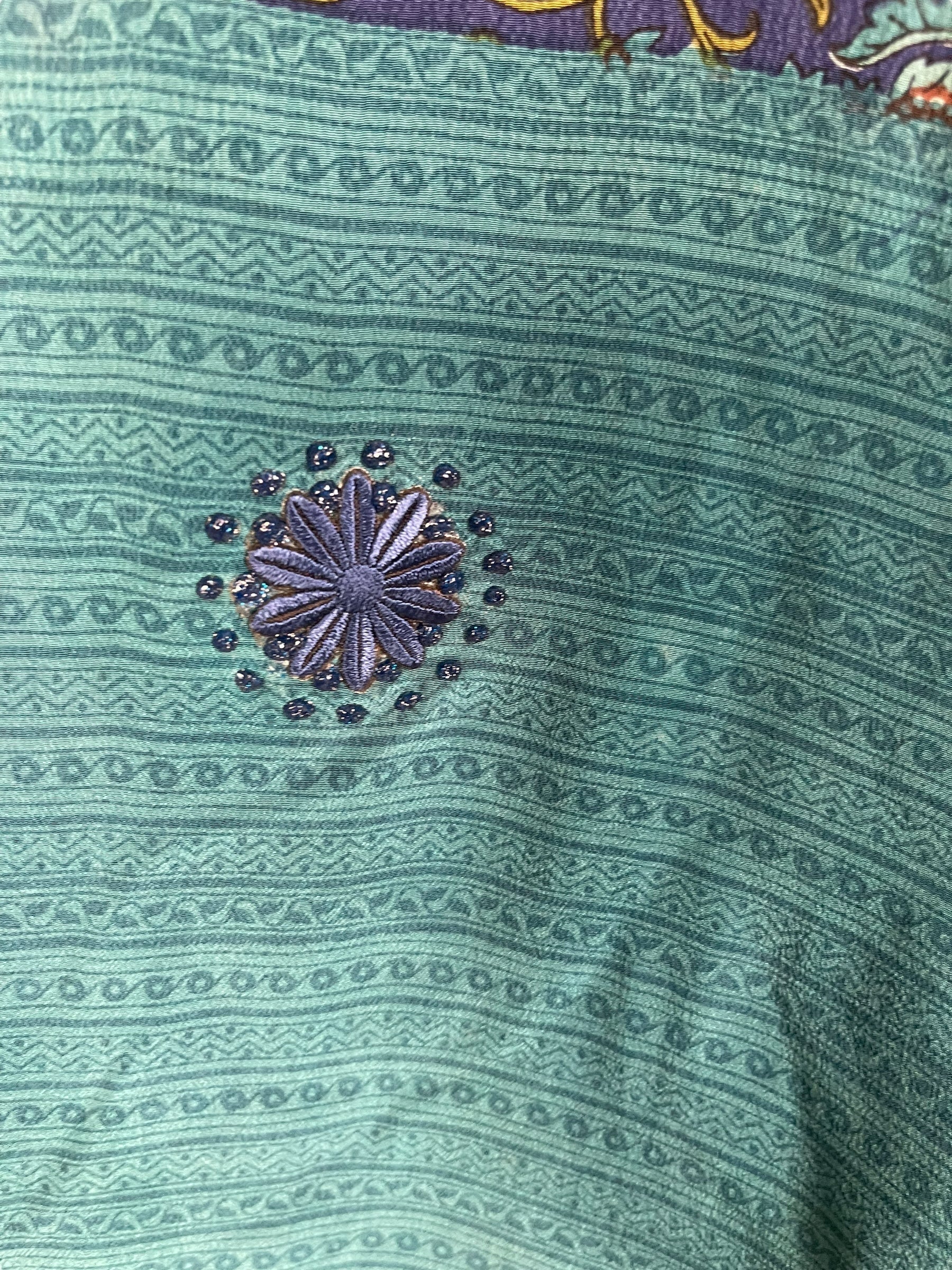 PRC6927 Avatar Pure Silk Hi Lo Top - Image 4