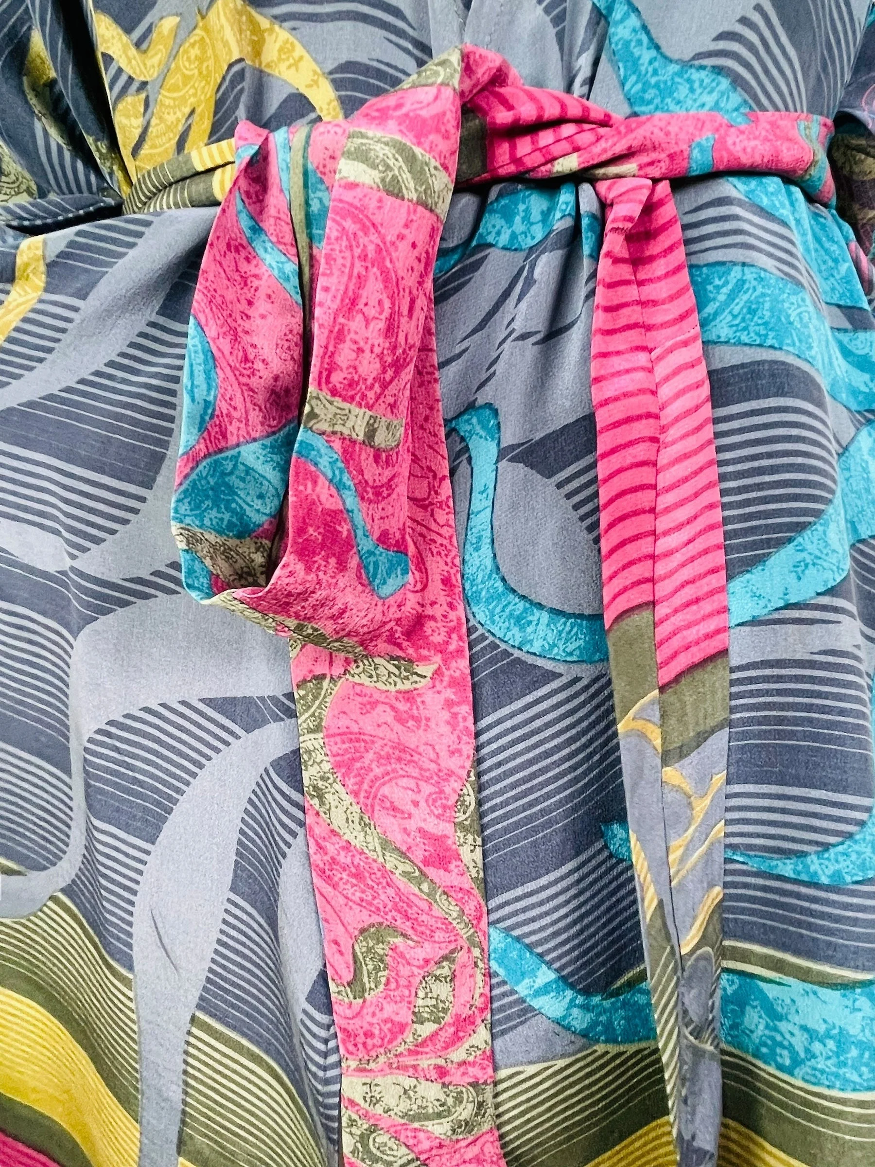 PRC7510 Avatar Pure Silk Kimono-Sleeved Jacket with Belt - Image 3