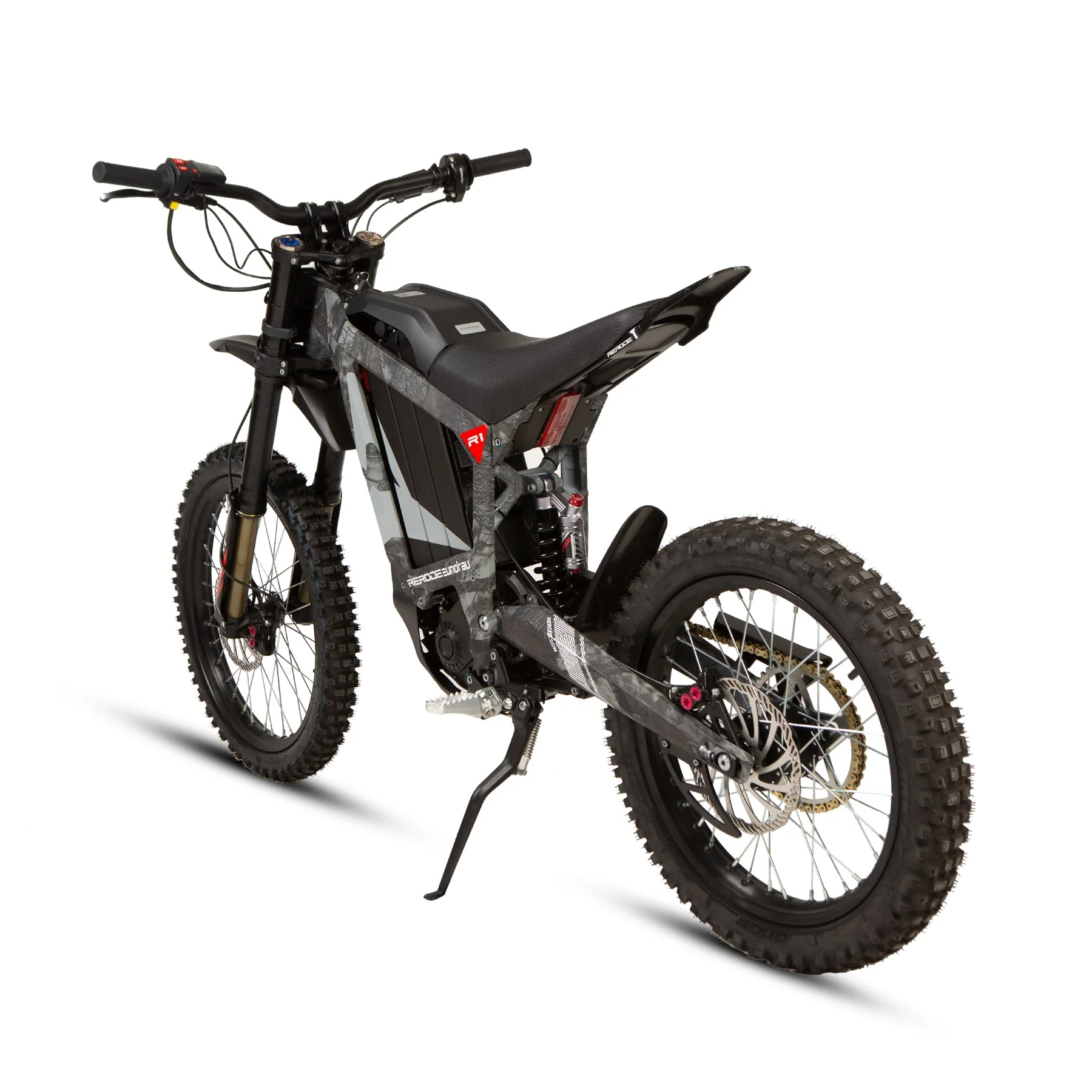R1 - Image 6