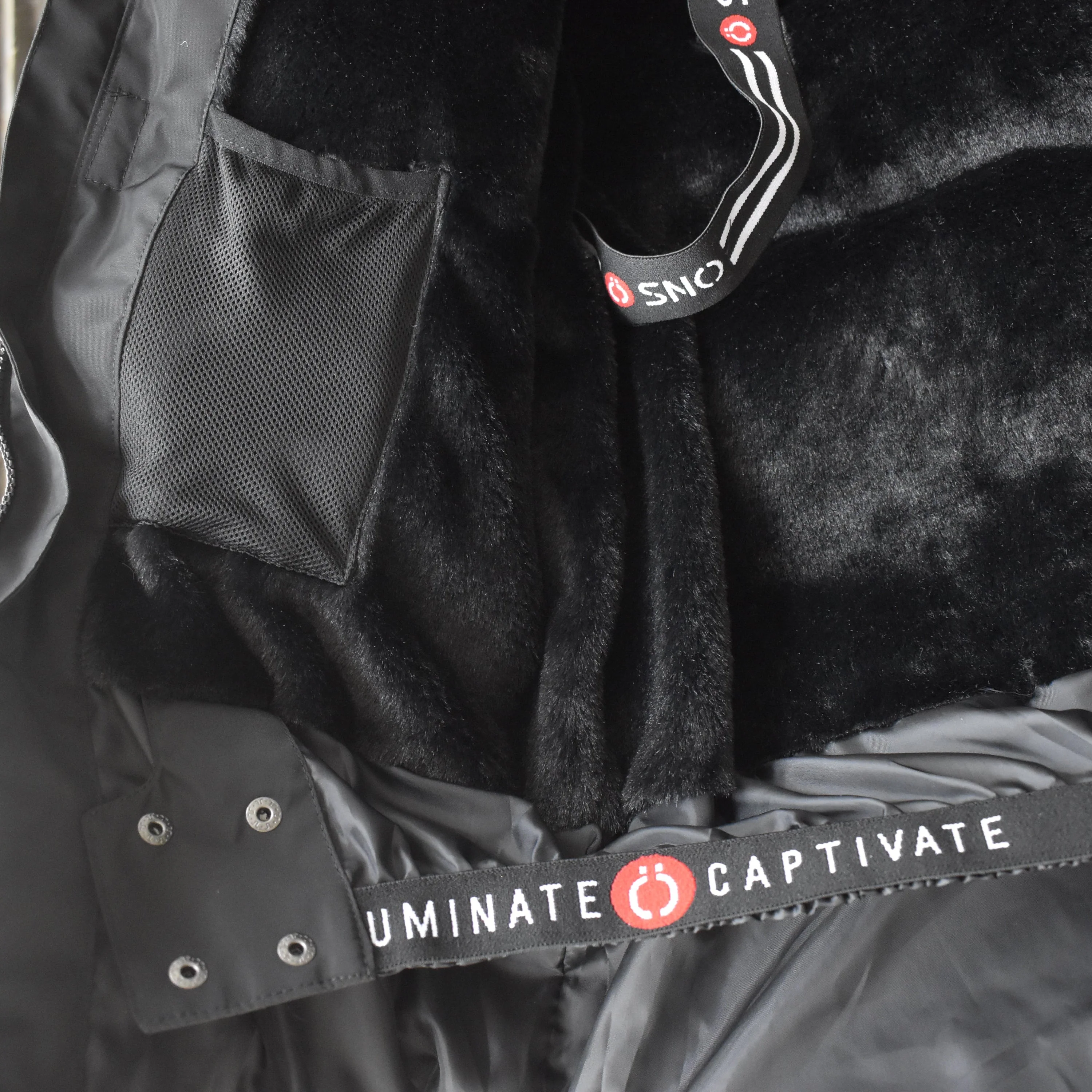 Rafa's Luxury Snowsuit - Jacket & Snowpants - Image 30