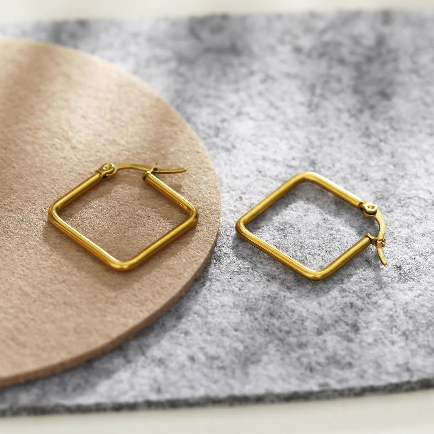 REILYNN Small Square Shaped Hoops. In Gold & Silver. - Image 10