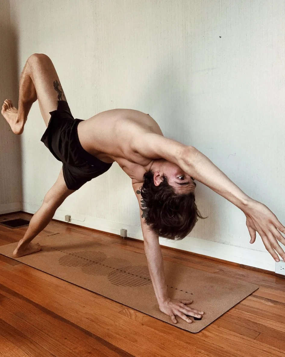 Revolve Cork Yoga Mat | 4.5MM - Image 7