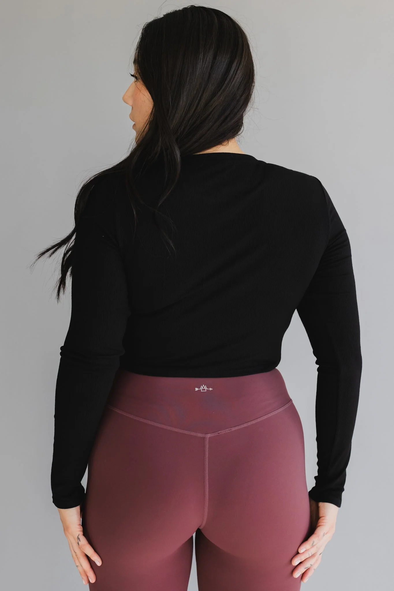 Ribbed Crew *Cropped - Image 17