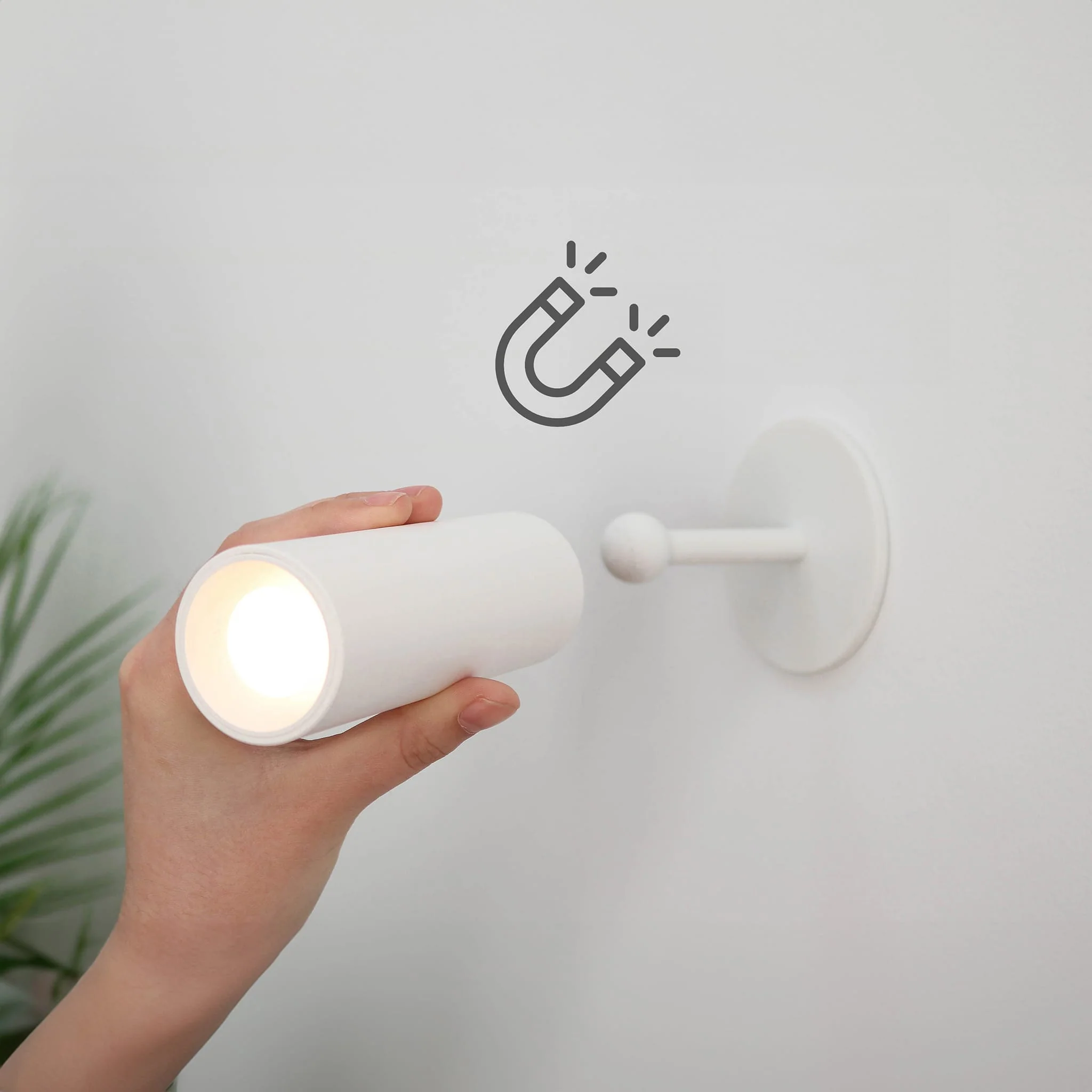 Roll<br> Wall-Mounted Rechargeable Lamp - Image 3