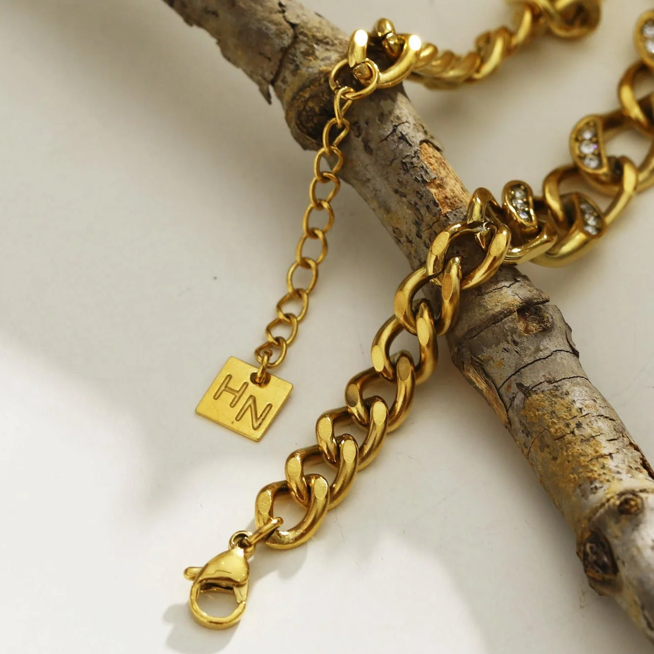 ROUBAIX Gold: Cuban Link-Chain Zirconia Statement Bracelet - Image 7