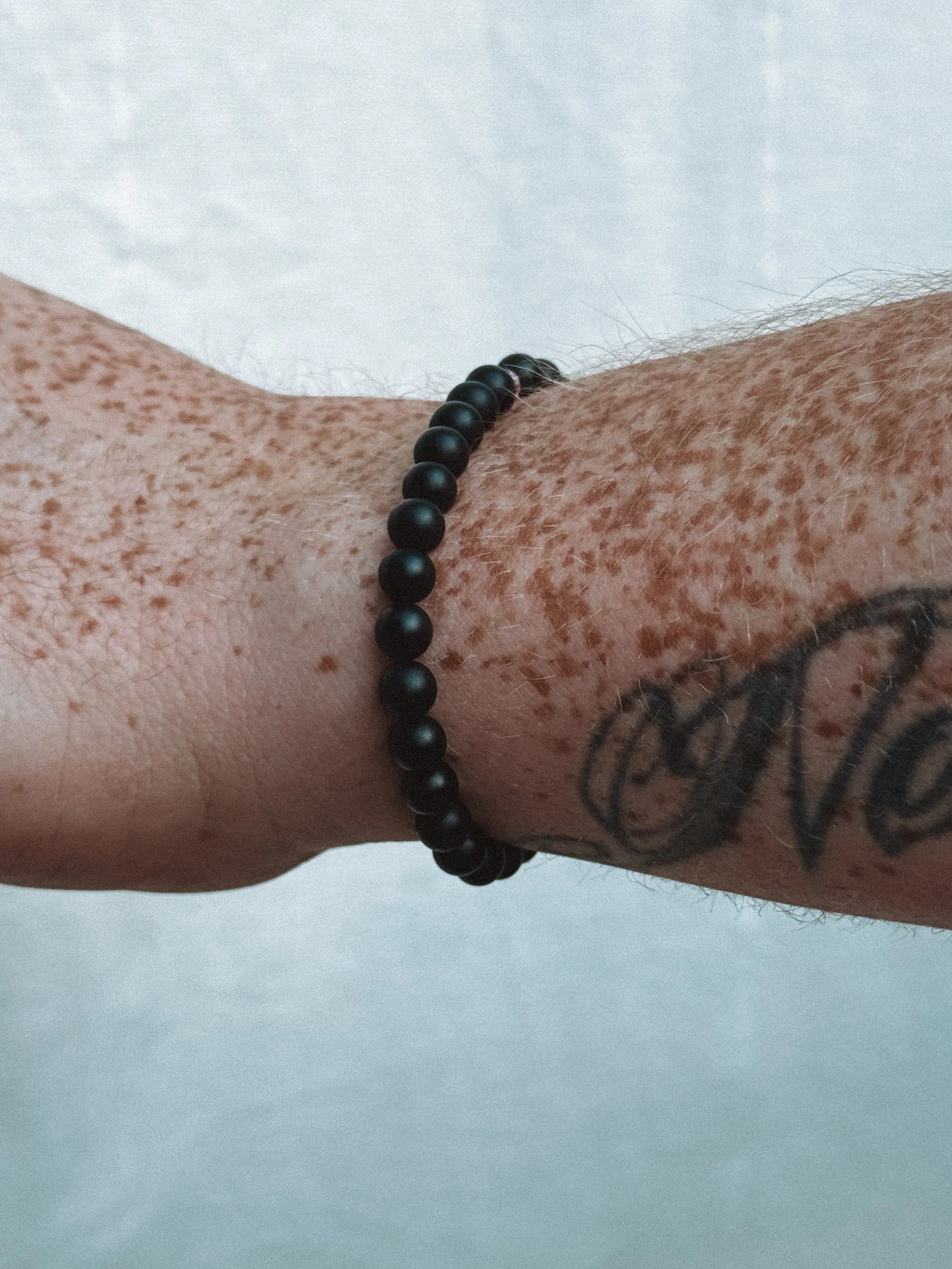 RUN FOR THE CURE BLACK ONYX BRACELET - Image 2
