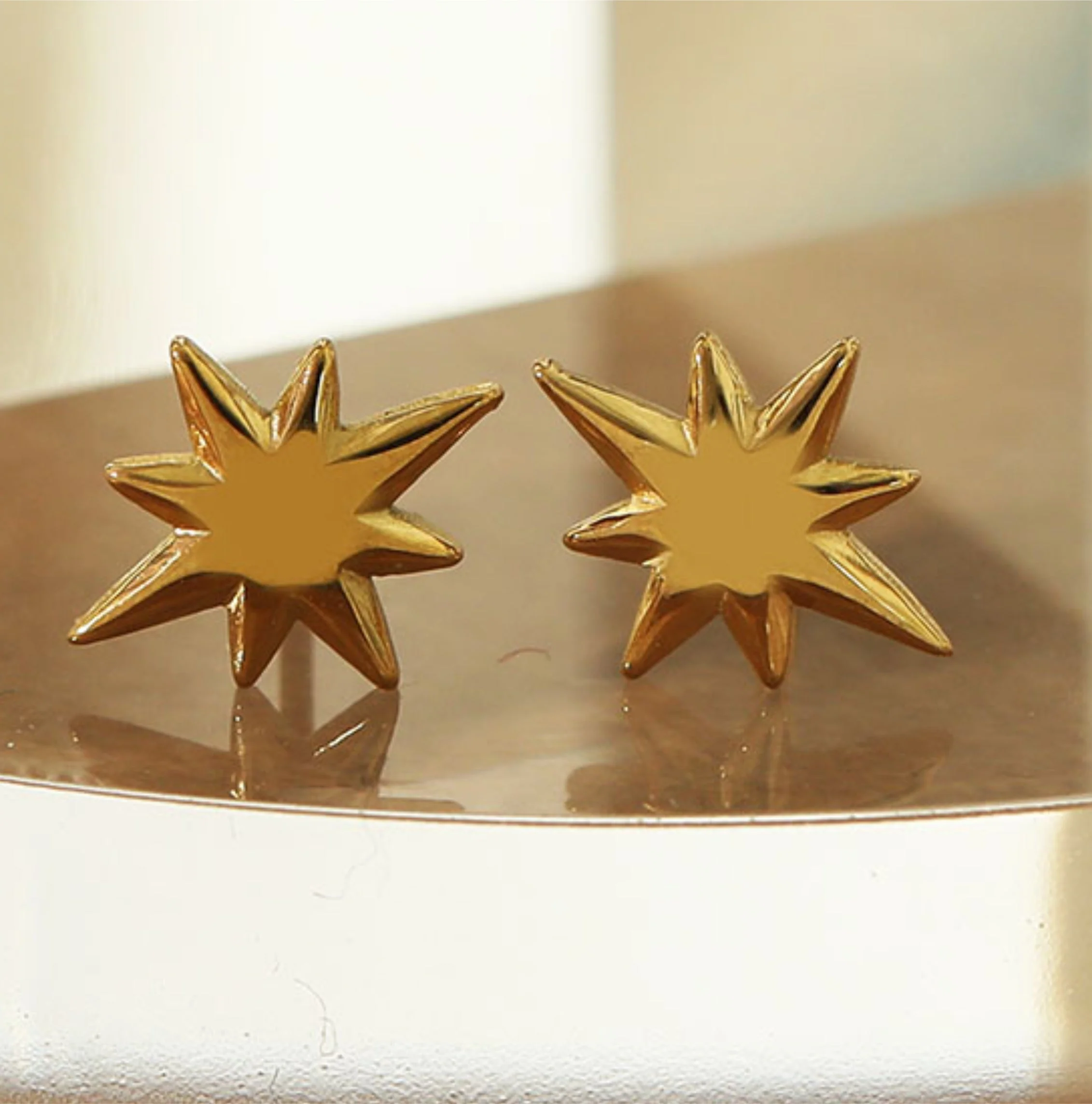 SCARLETT Stud Earrings - Image 3