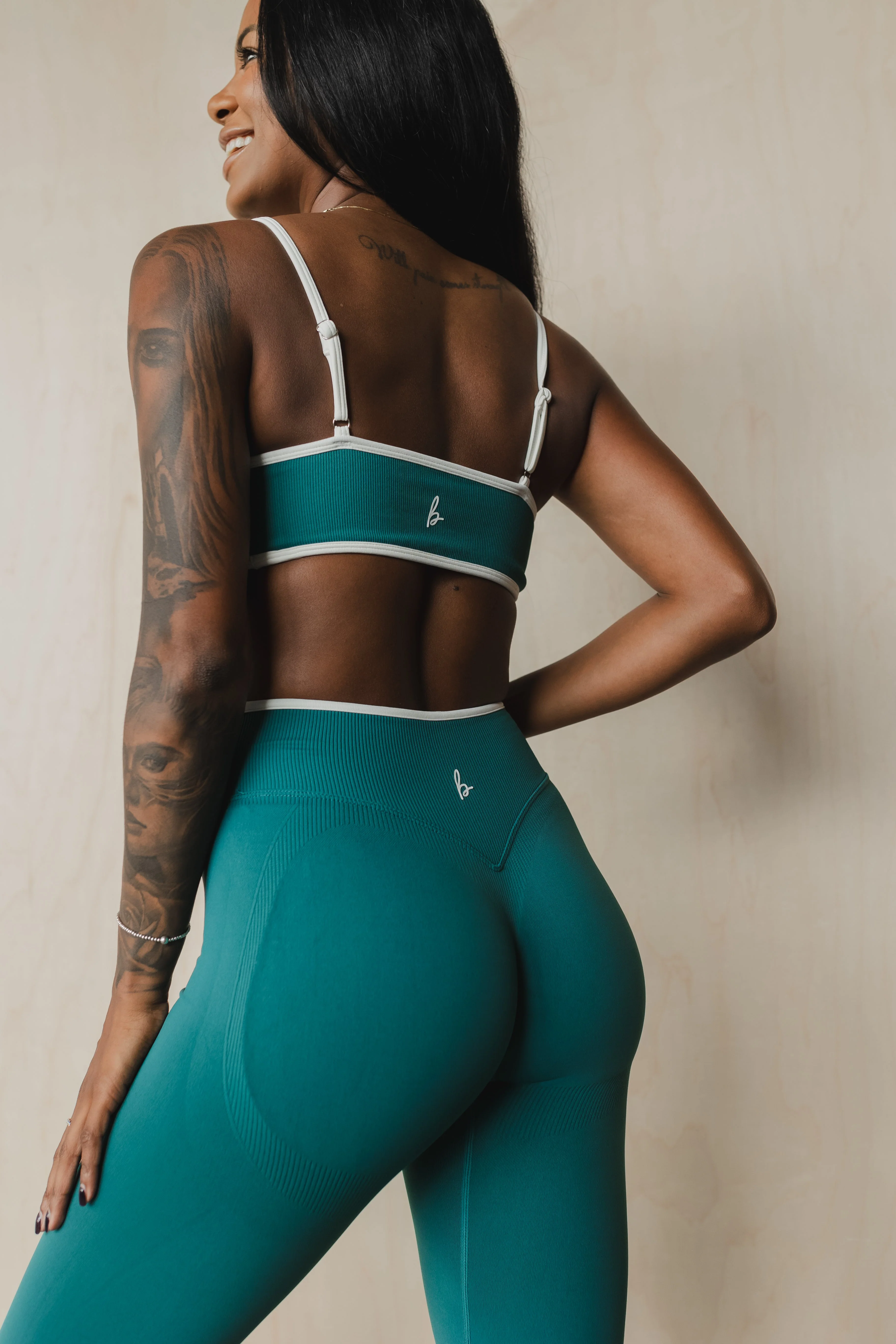 Sculpt Bra - Image 11