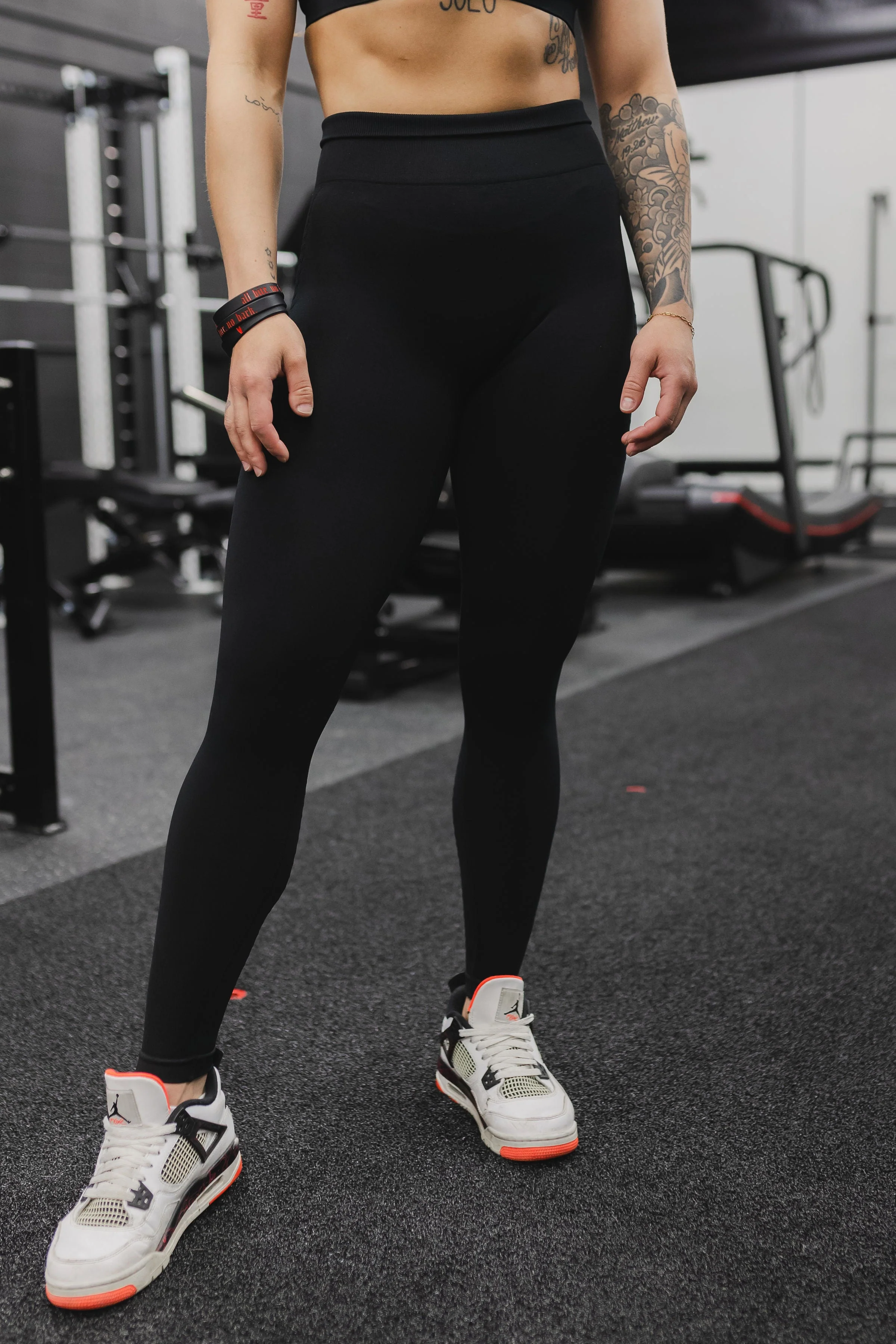 Silhouette Pant *Mini Scrunch - Image 19
