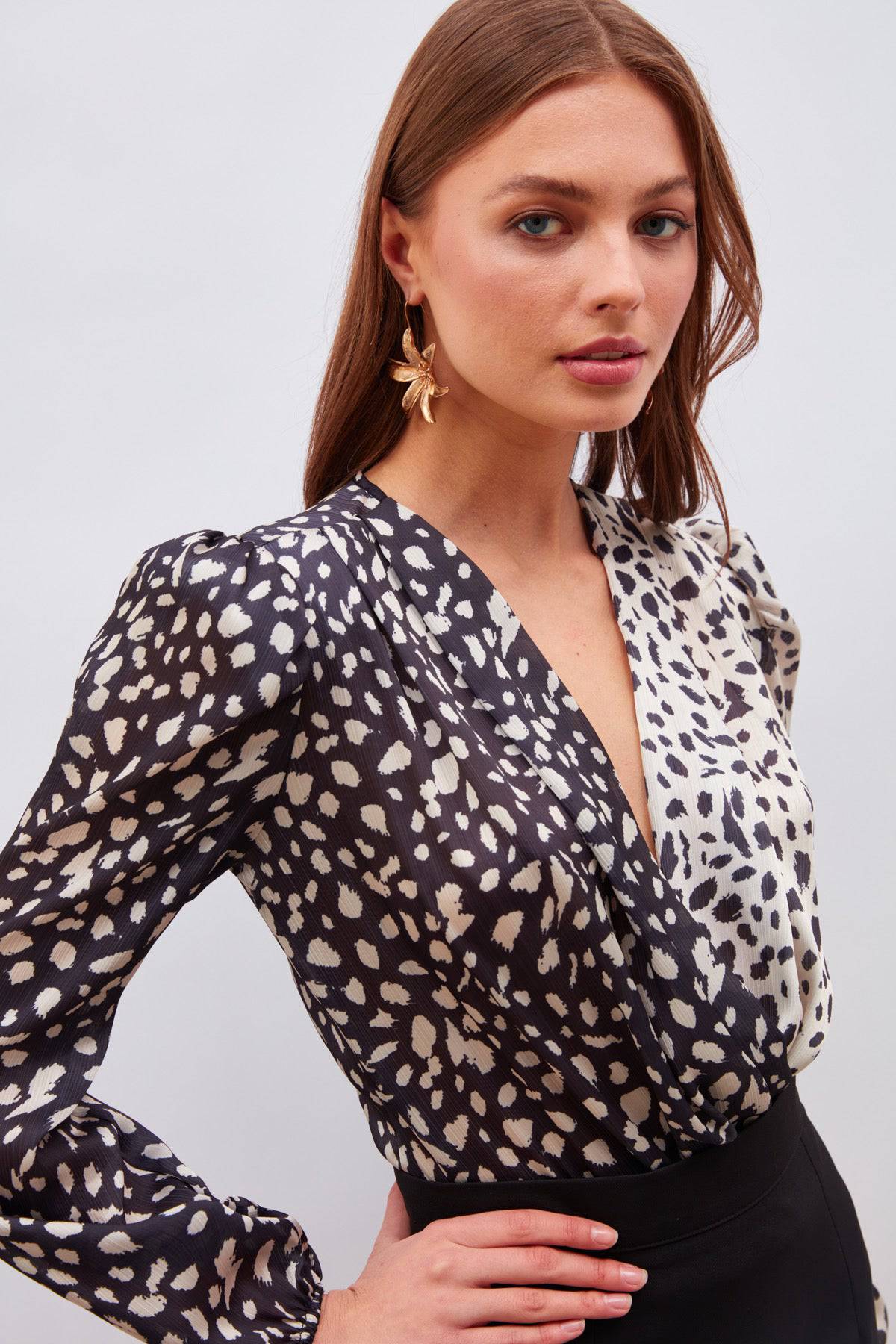 Silk Double-Breasted Patterned Bodysuit - Black and White - Image 6