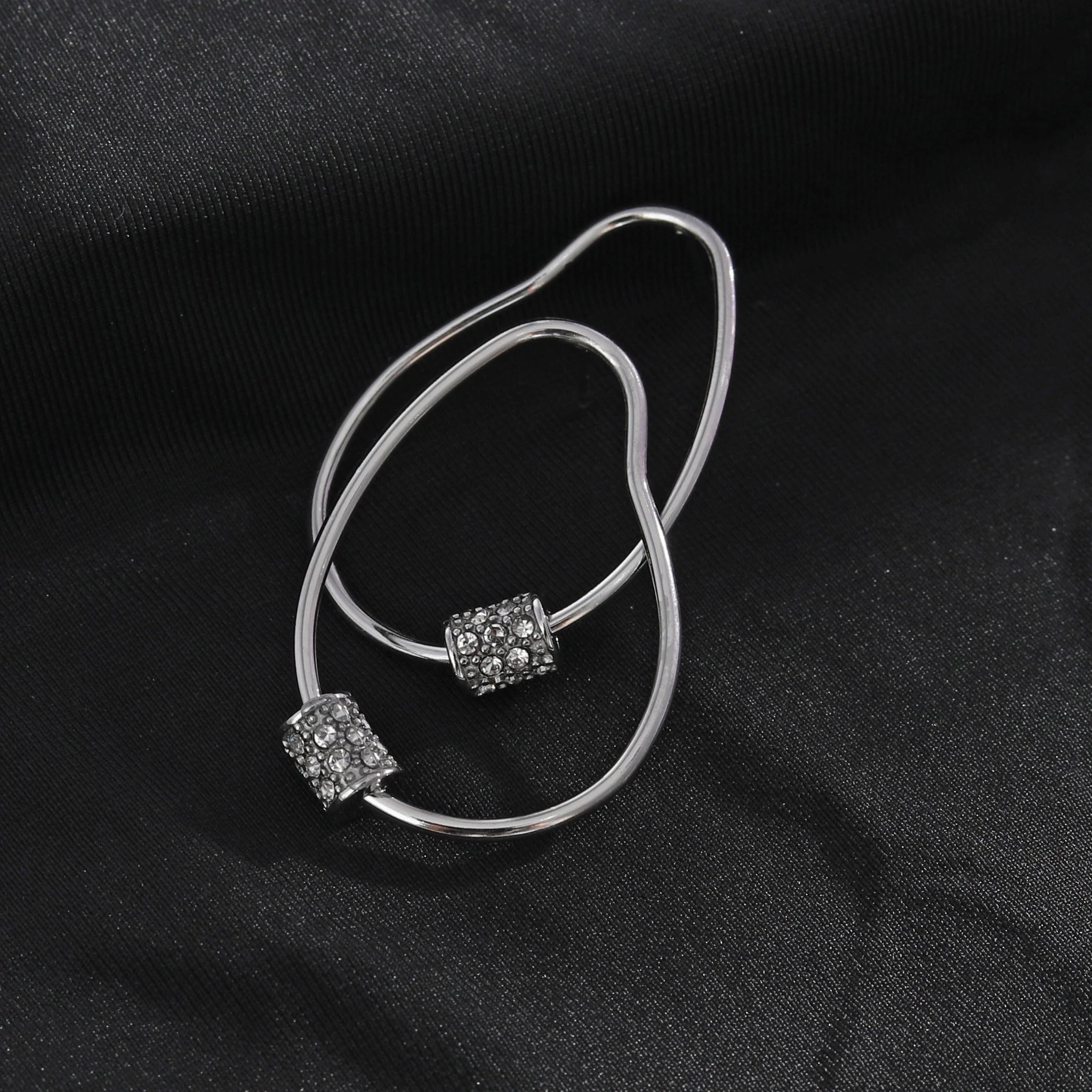 SIMAN Irregular Shaped Pavé Zirconia accented Hoop Earrings in Silver - Image 3