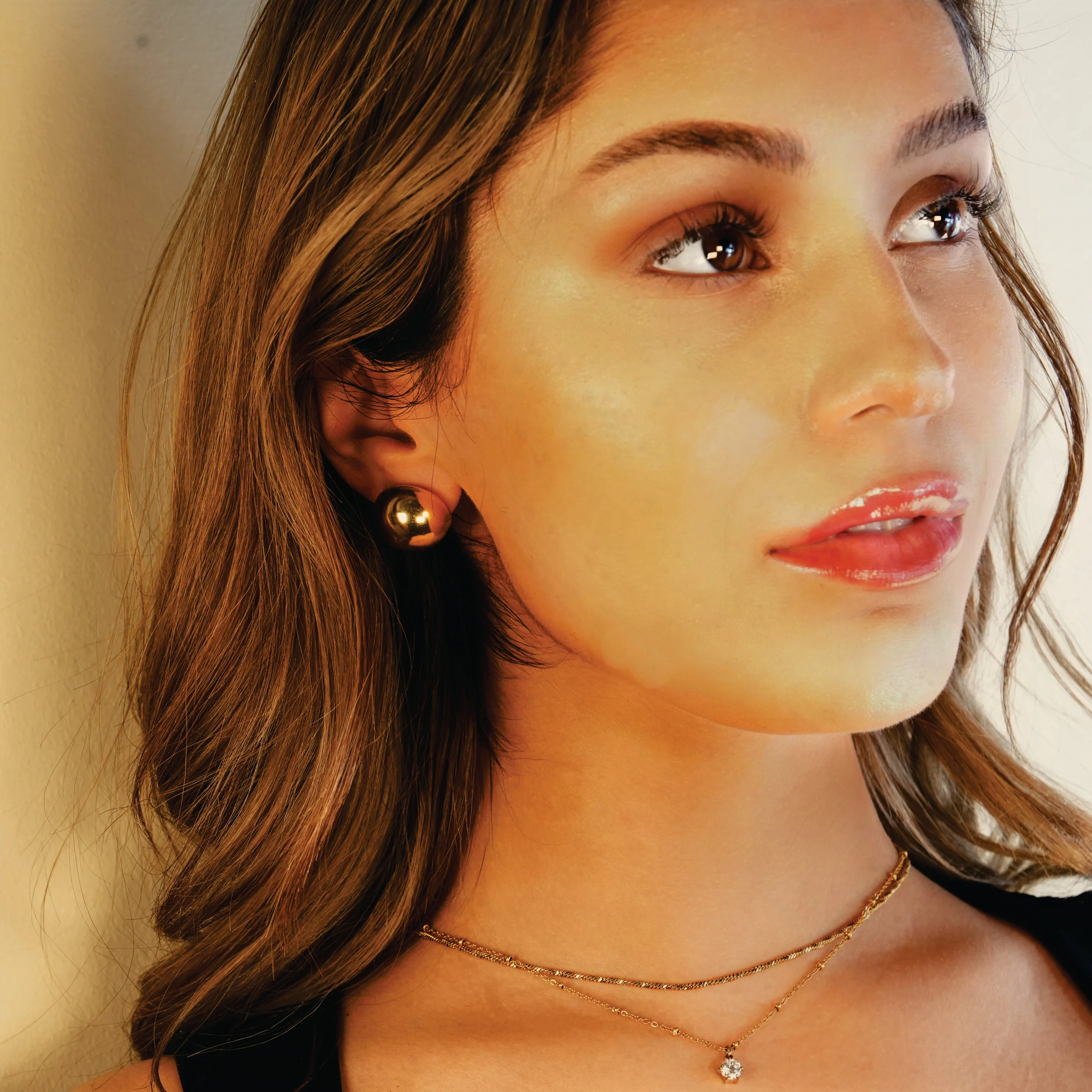 SPERICCA Gold: Half-Globe Geometric Statement Stud Earrings - Image 3